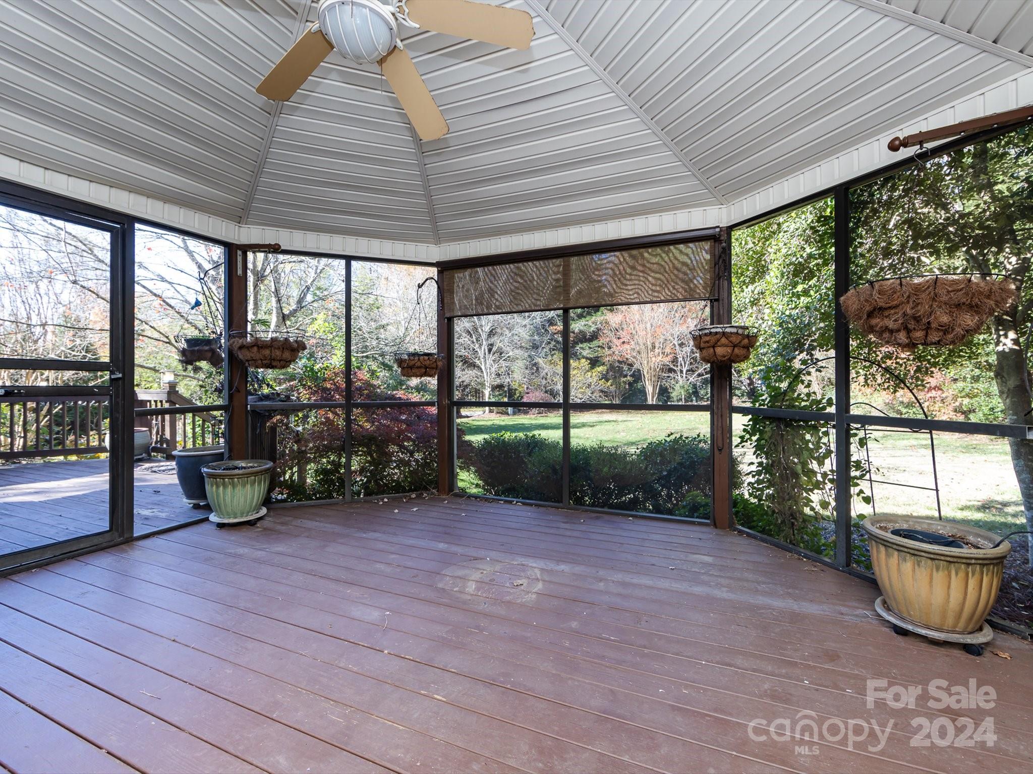 Quail Ridge - Residential