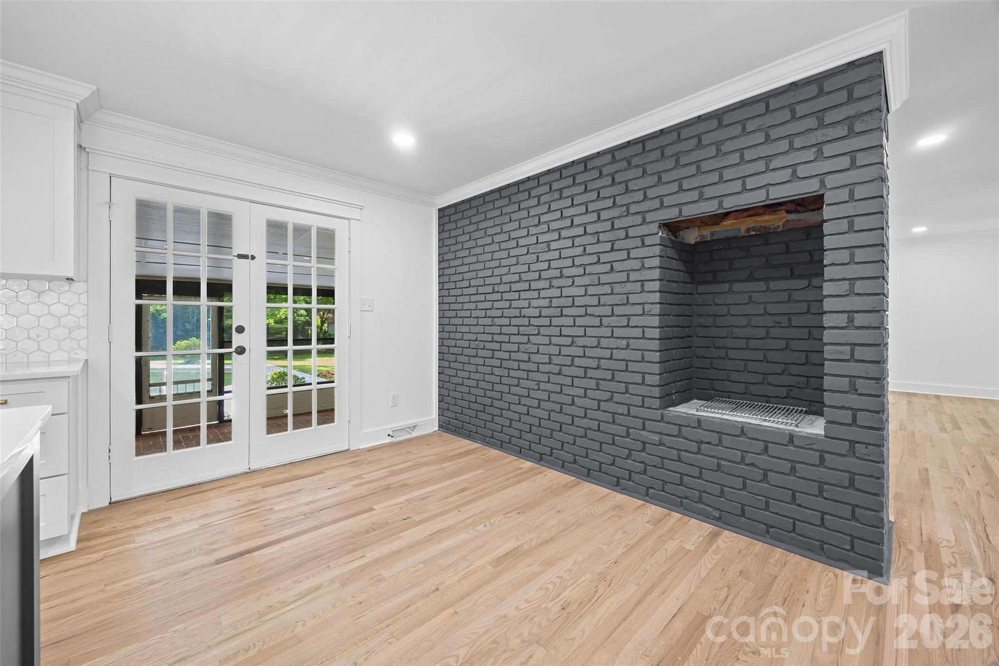 Meadow Lakes - Residential