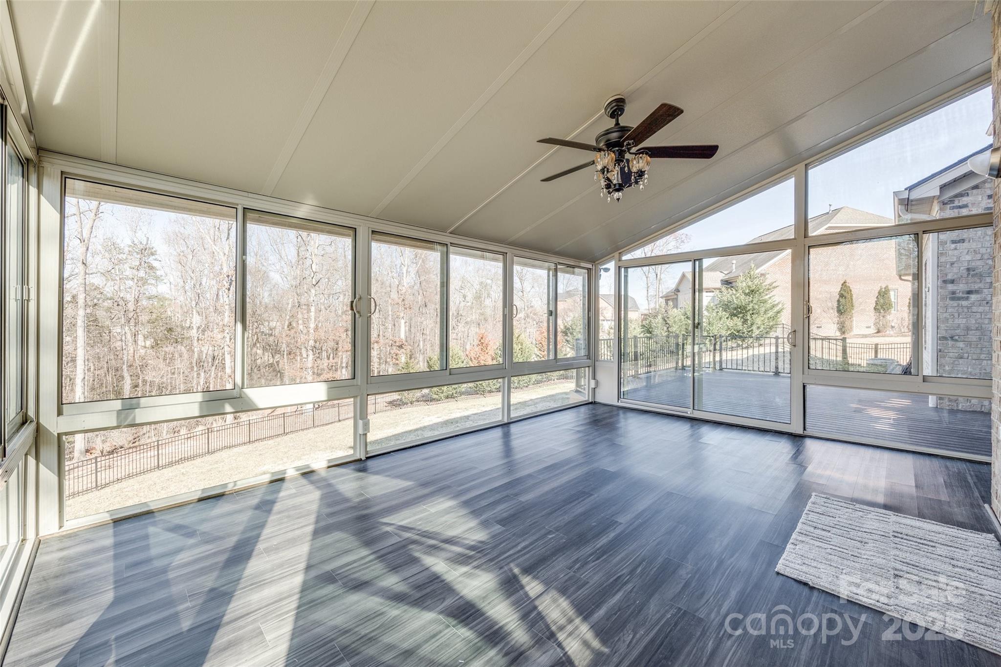 The Retreat At Sunset Ridge - Residential