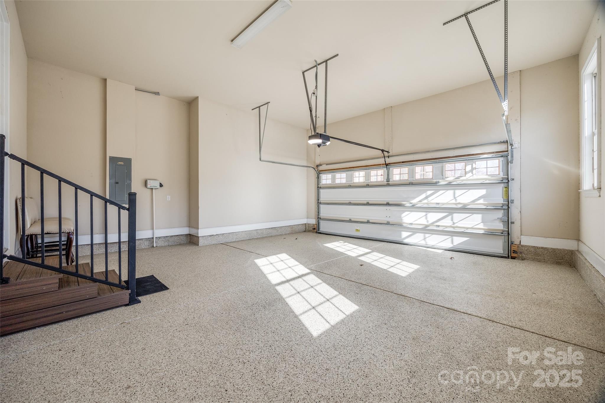 The Retreat At Sunset Ridge - Residential