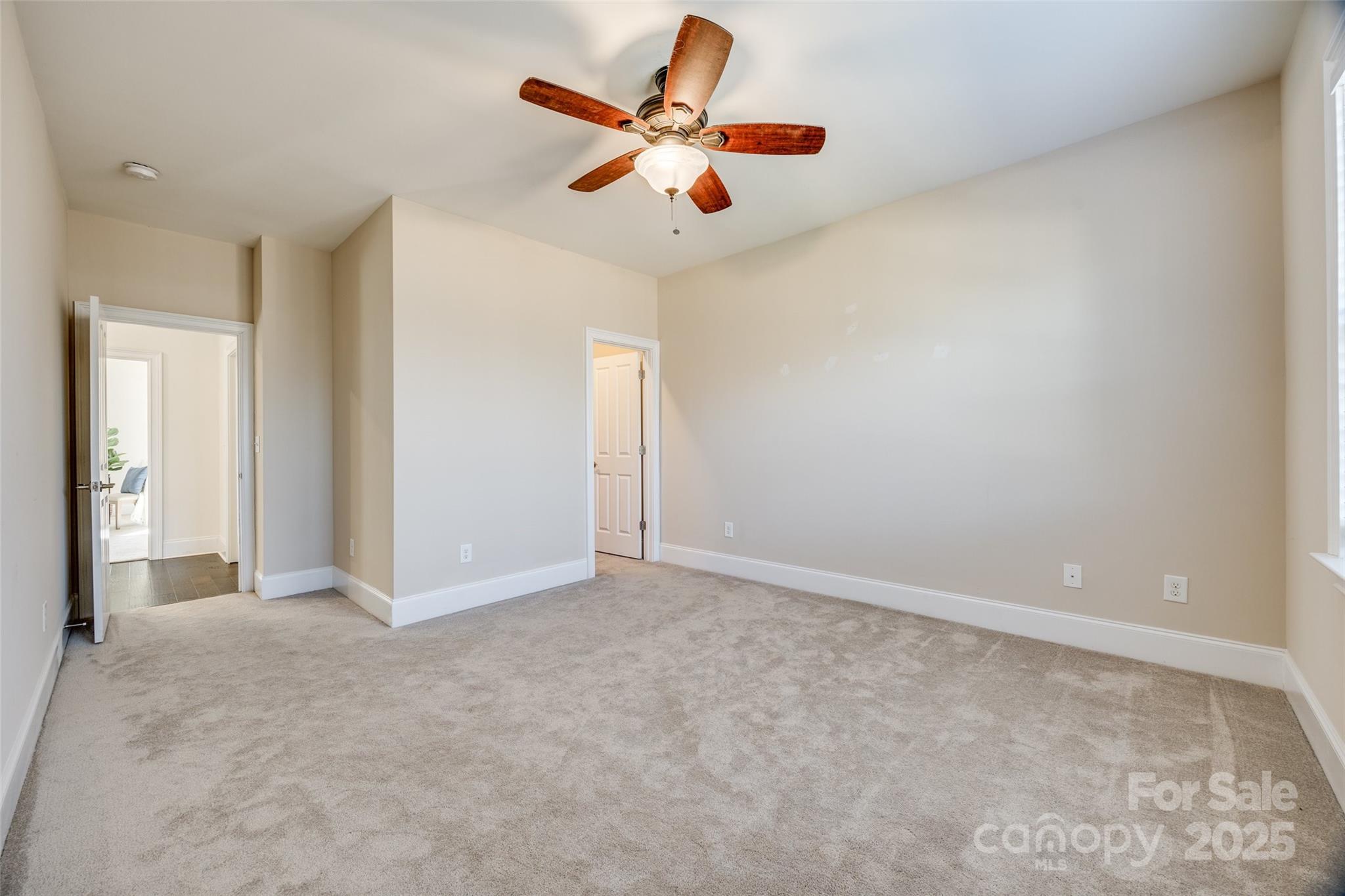 The Retreat At Sunset Ridge - Residential