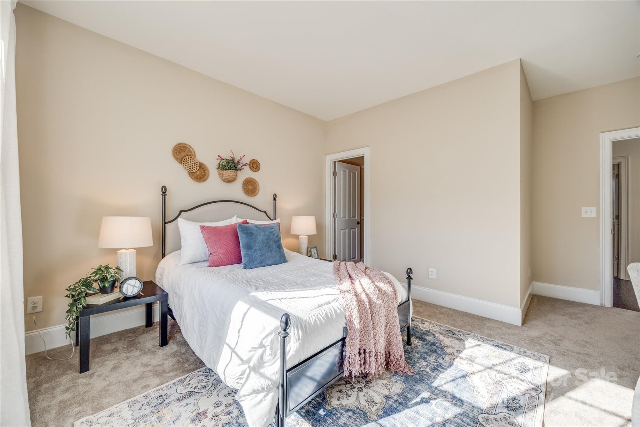 The Retreat At Sunset Ridge - Residential