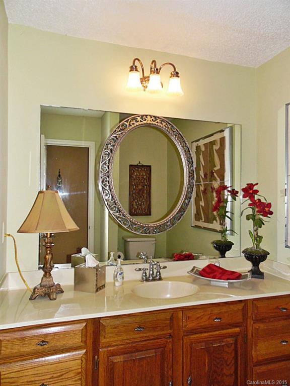 Lake Shore - Residential