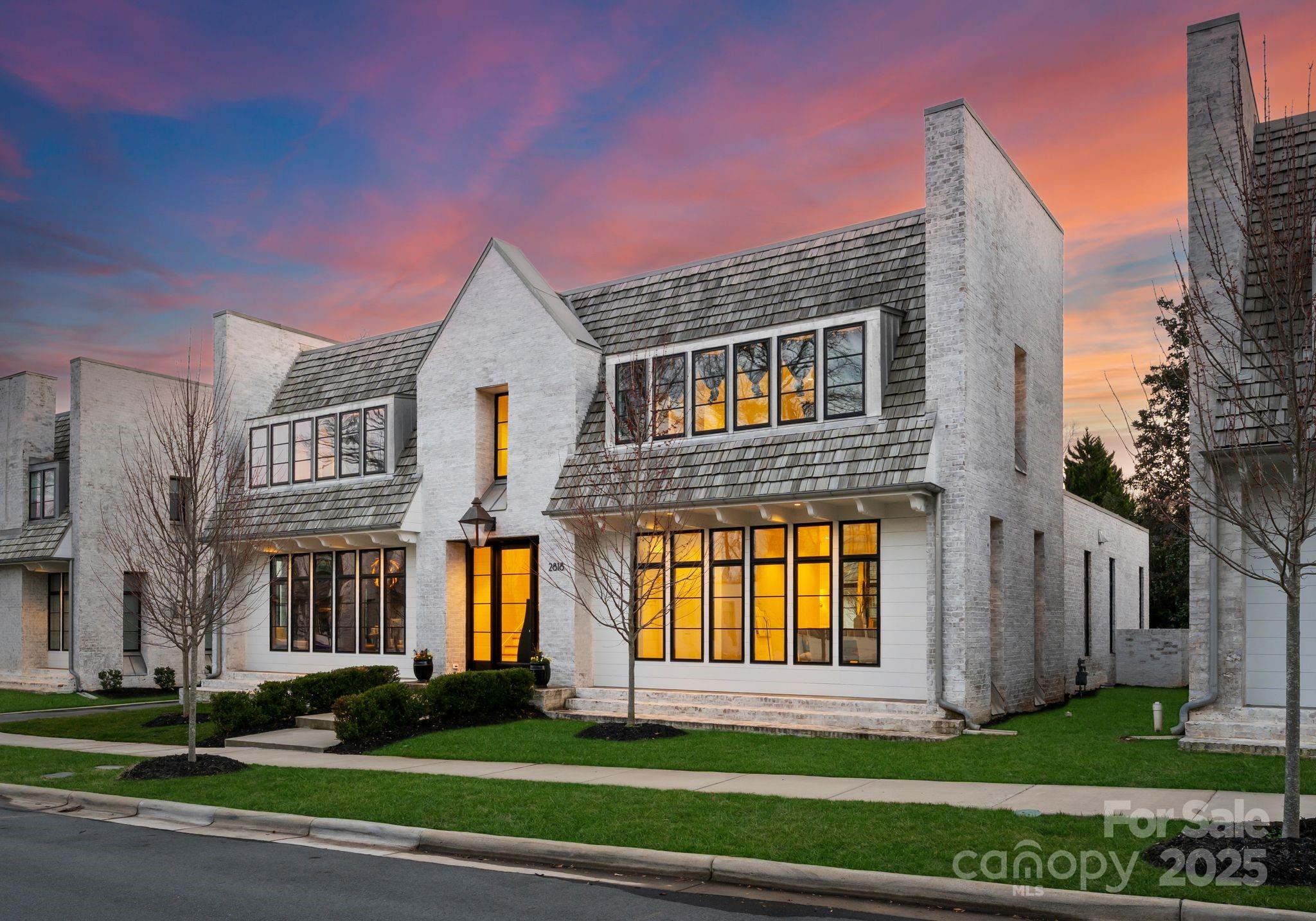 Kenwood Sharon Lane - Residential