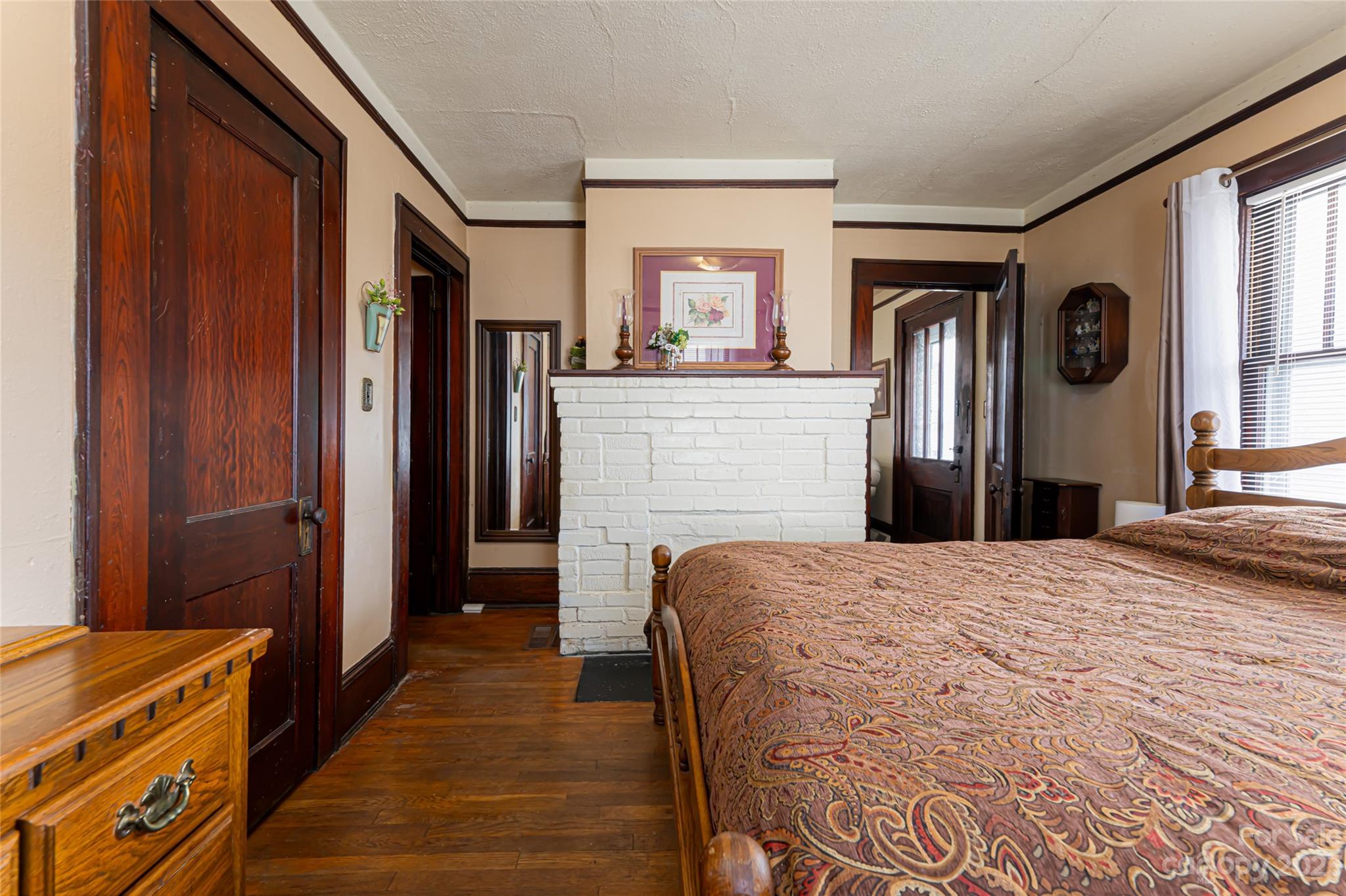 Five Points - Residential