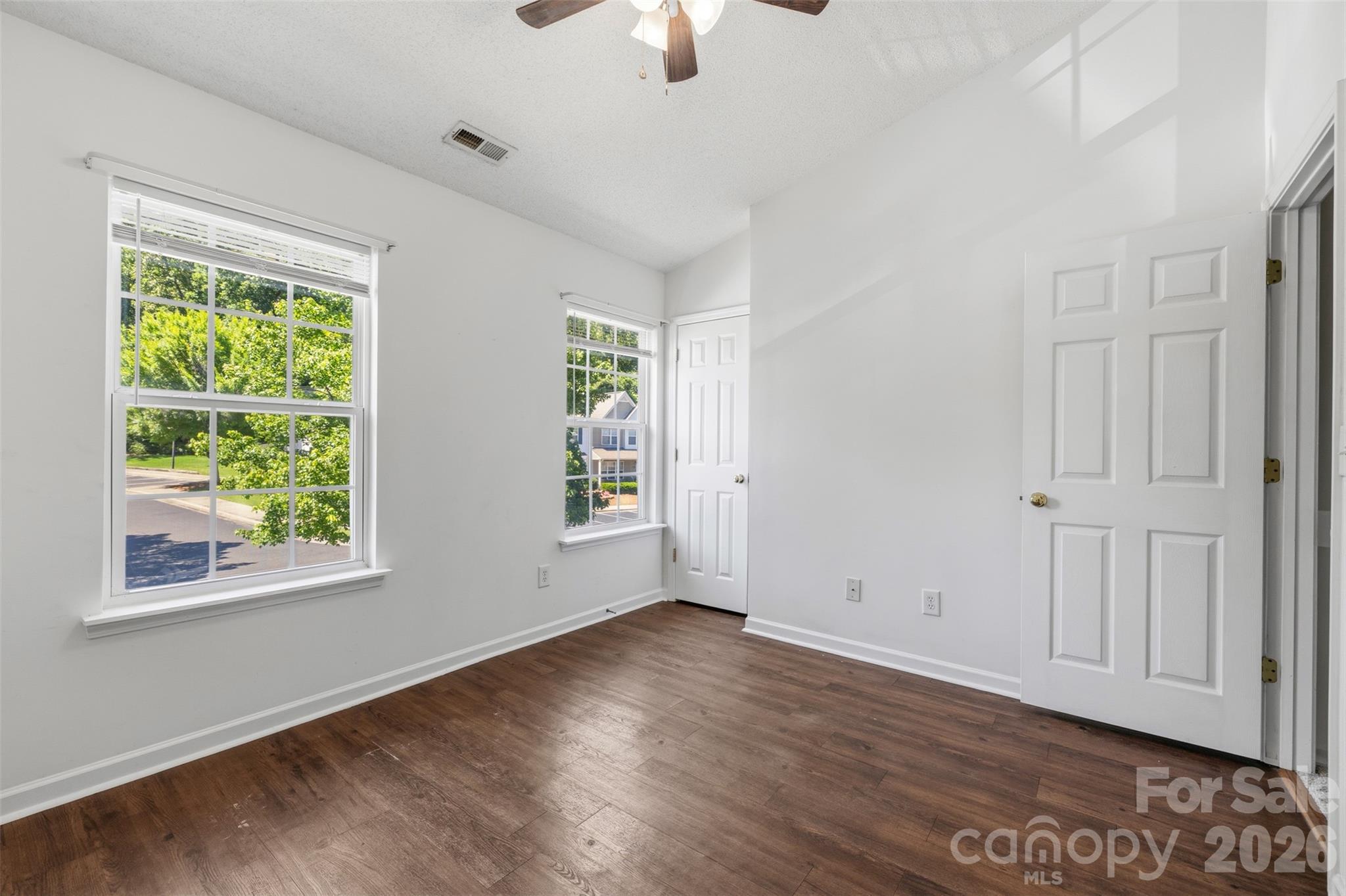 Windsor Trace - Residential
