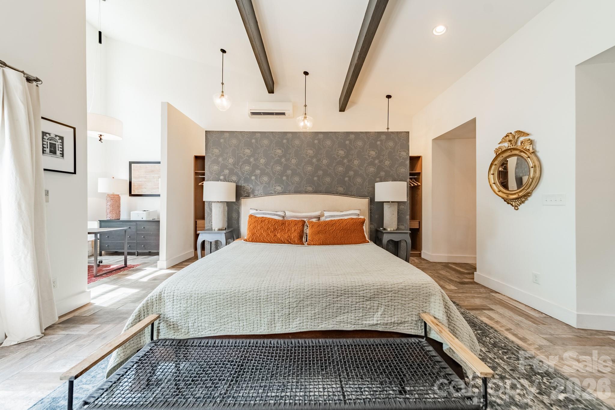 Seventeen Acres - Residential