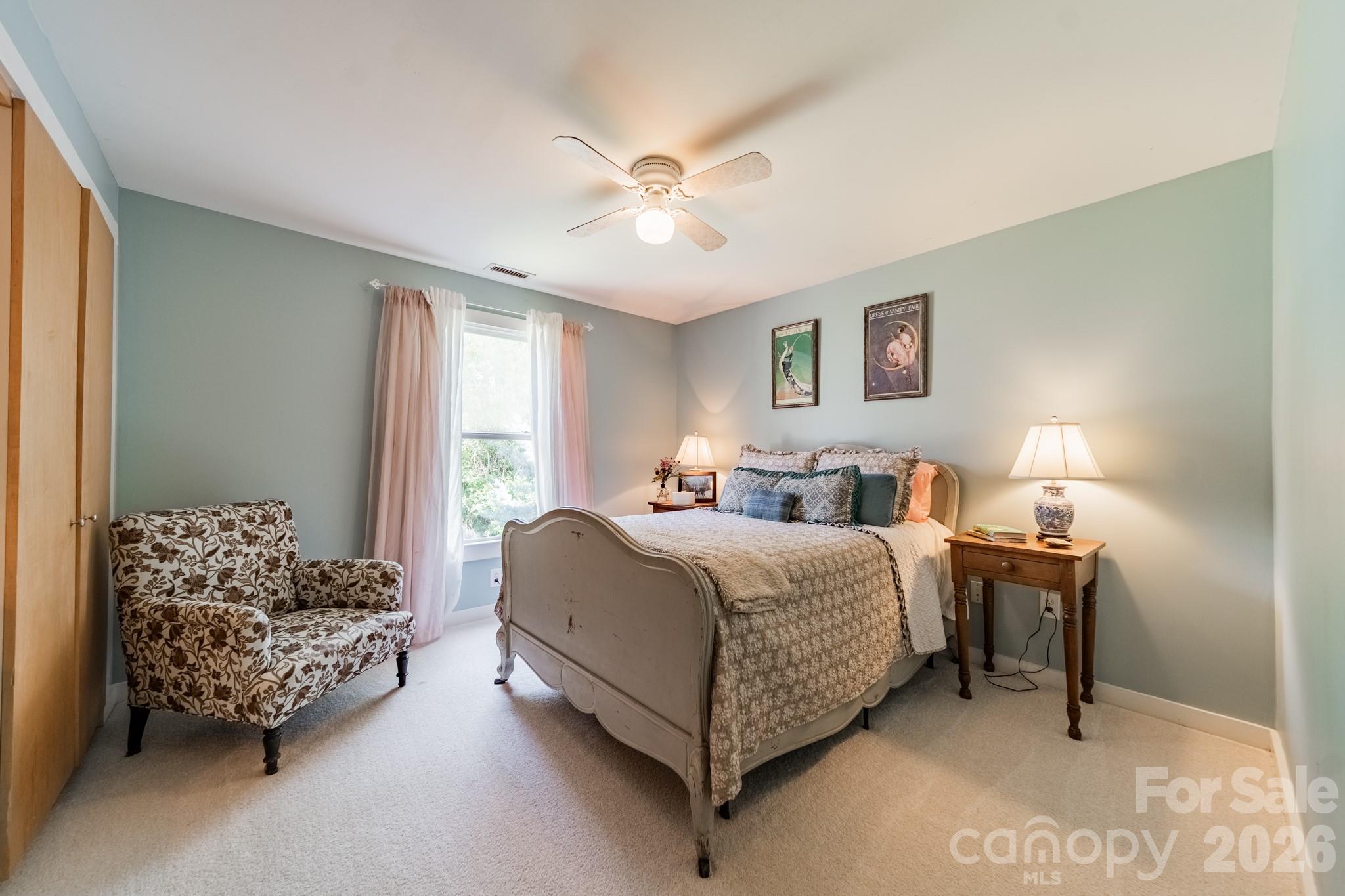 Seventeen Acres - Residential