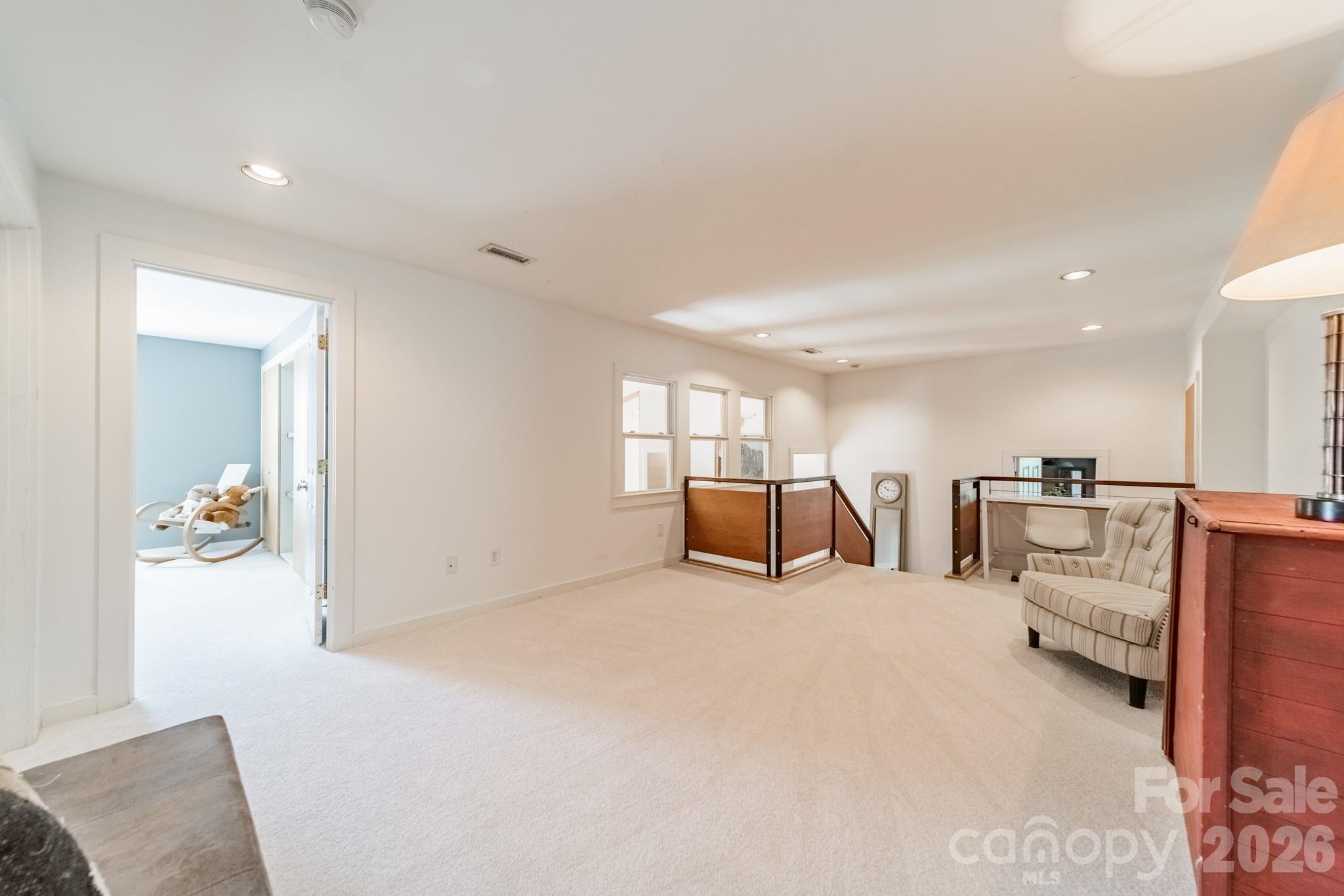 Seventeen Acres - Residential