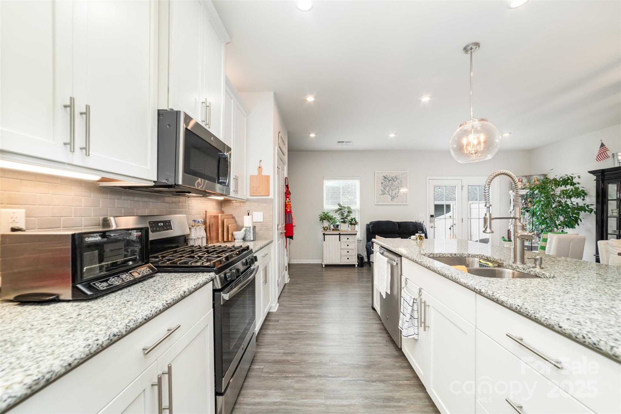 Bryton Square - Residential