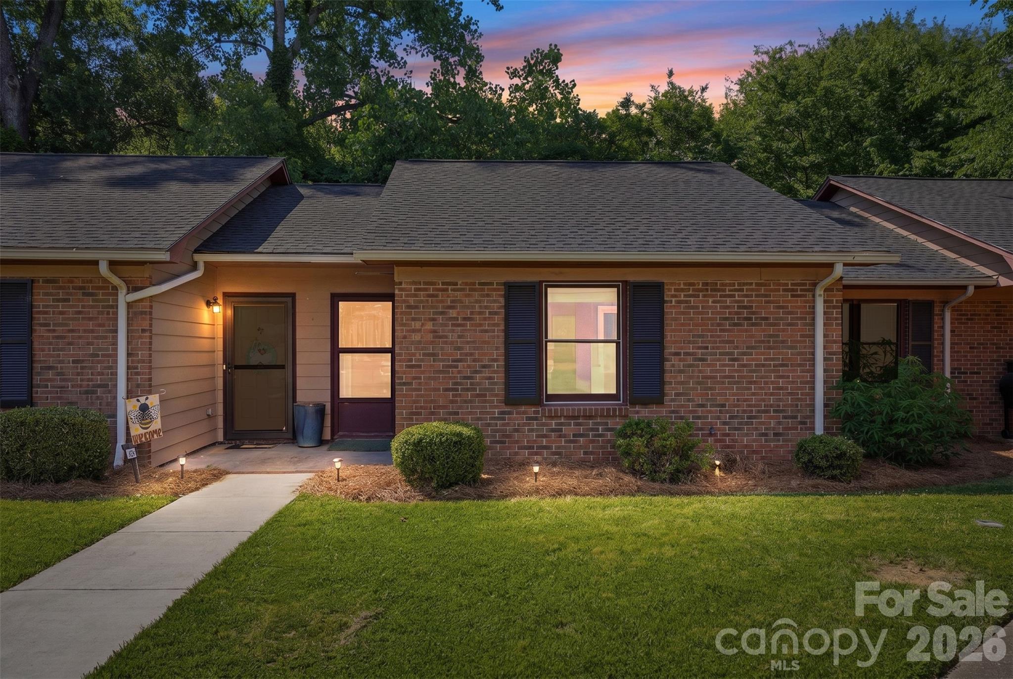 Parkwood Villas - Residential