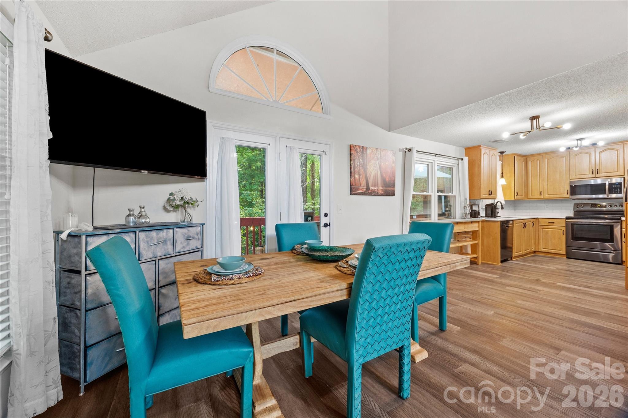 Tega Cay - Residential