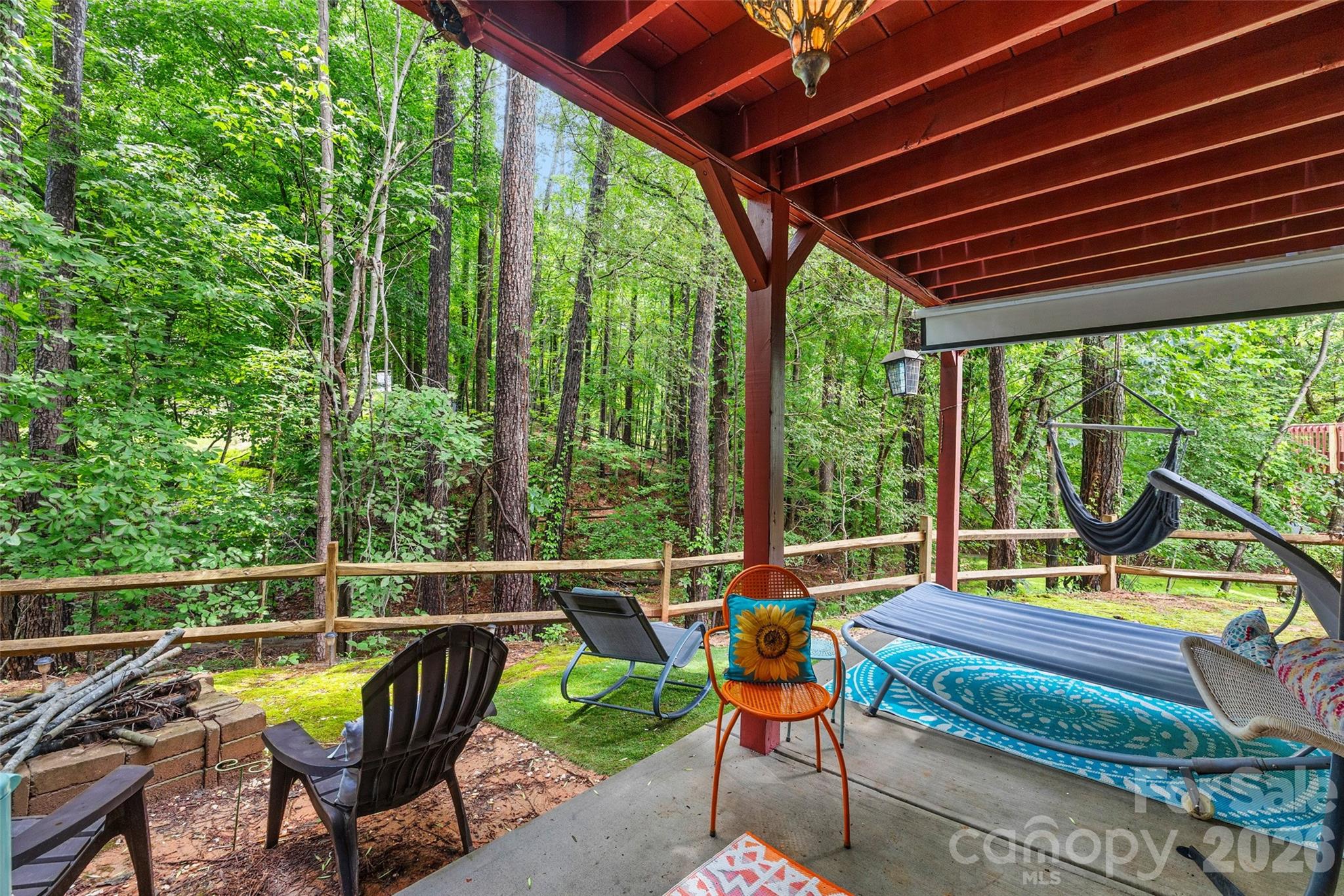 Tega Cay - Residential