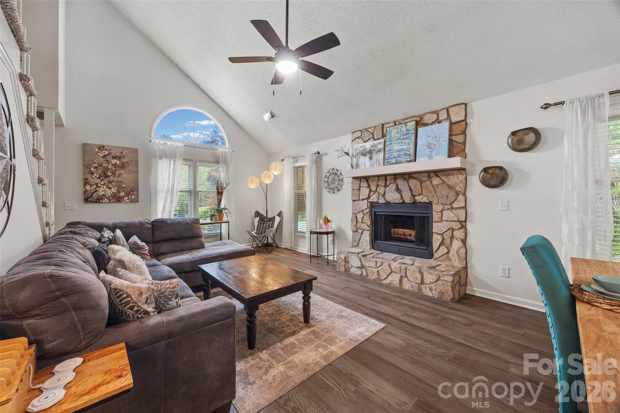 Tega Cay - Residential