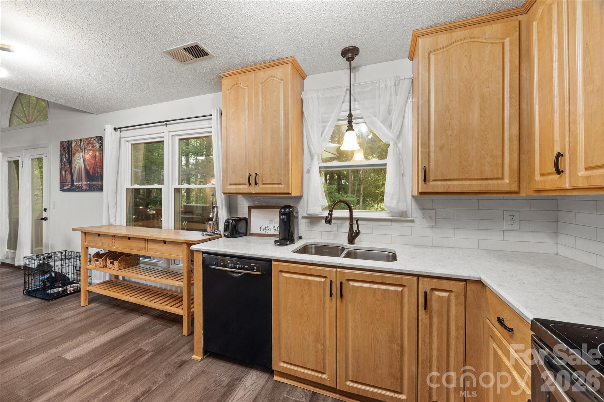 Tega Cay - Residential