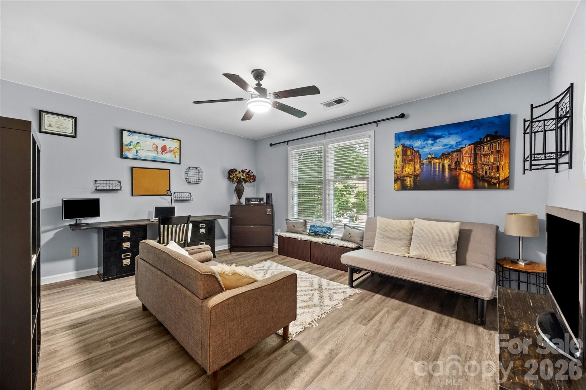 Tega Cay - Residential