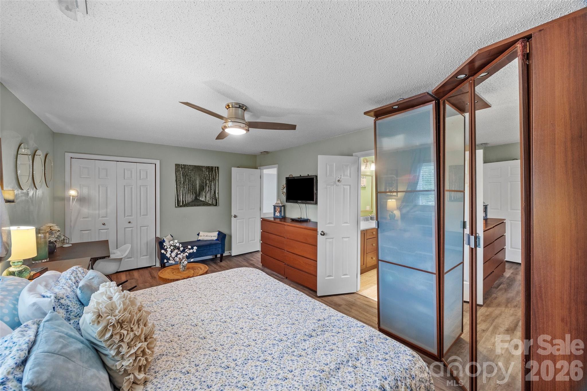 Tega Cay - Residential