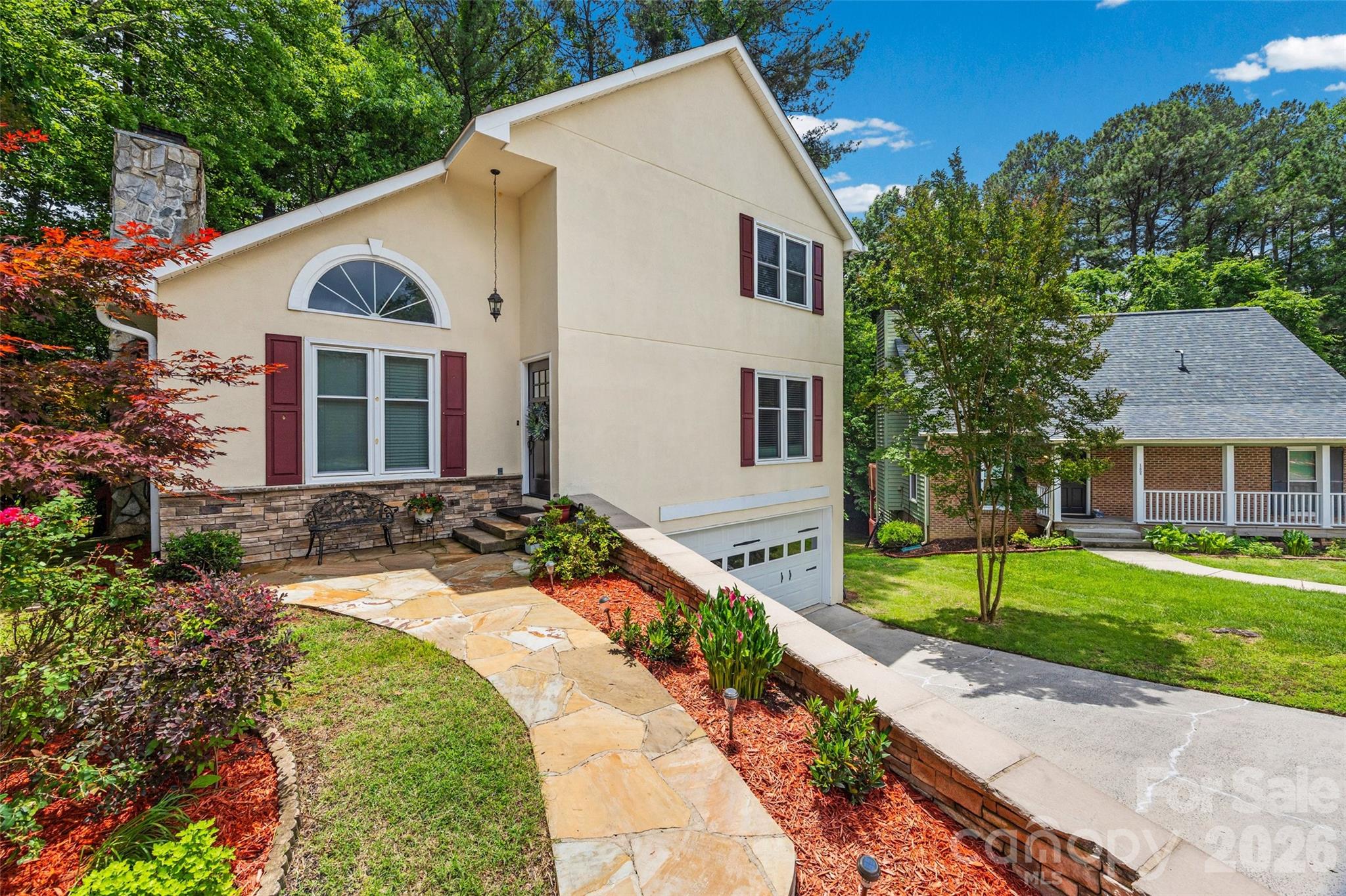 Tega Cay - Residential