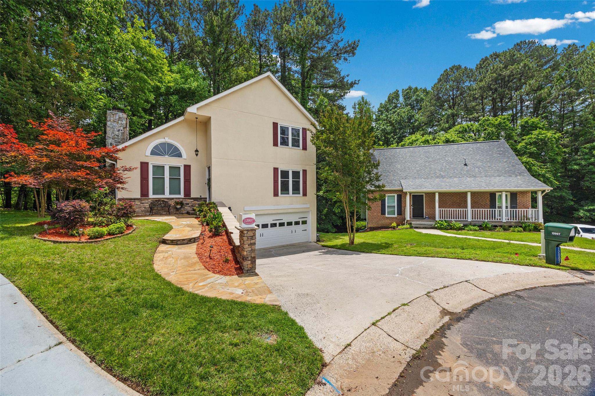 Tega Cay - Residential