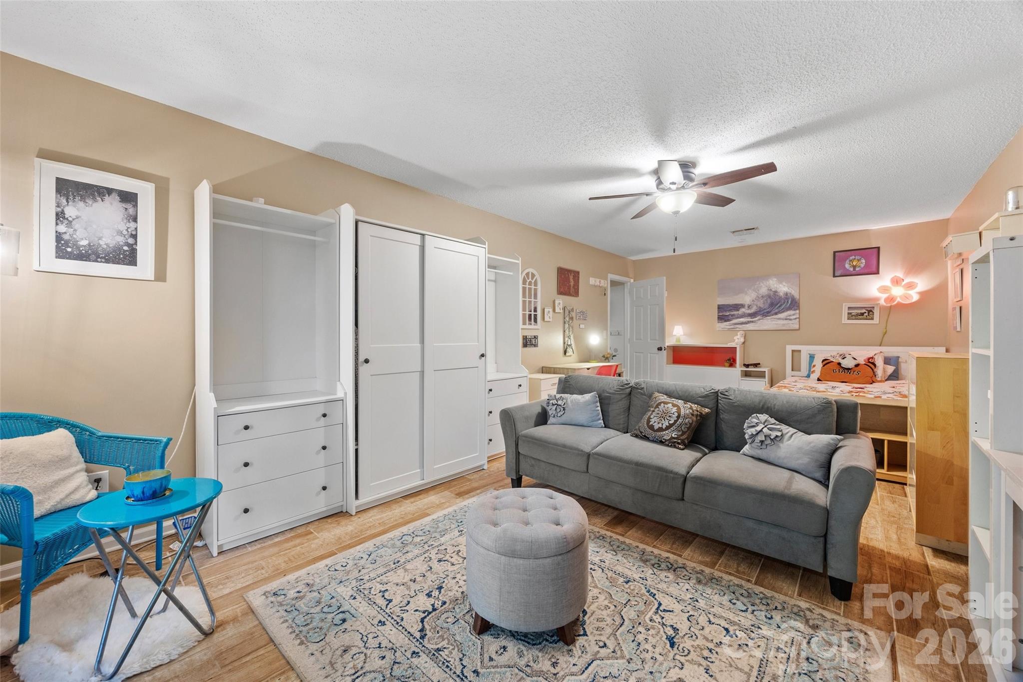 Tega Cay - Residential