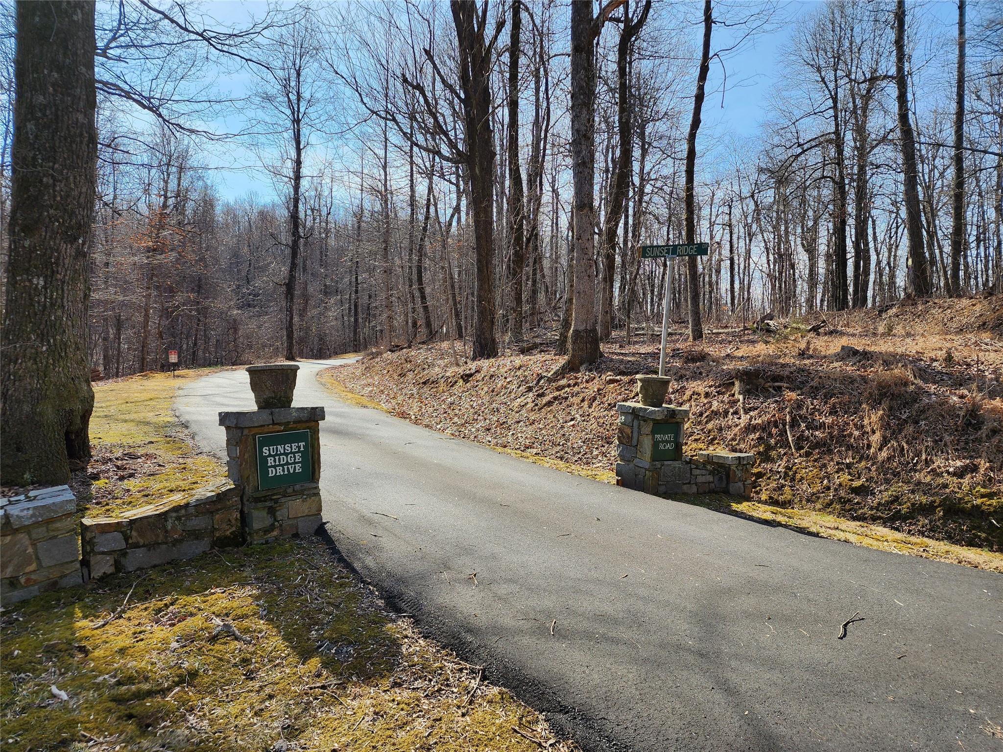 White Oak Mountain - Land