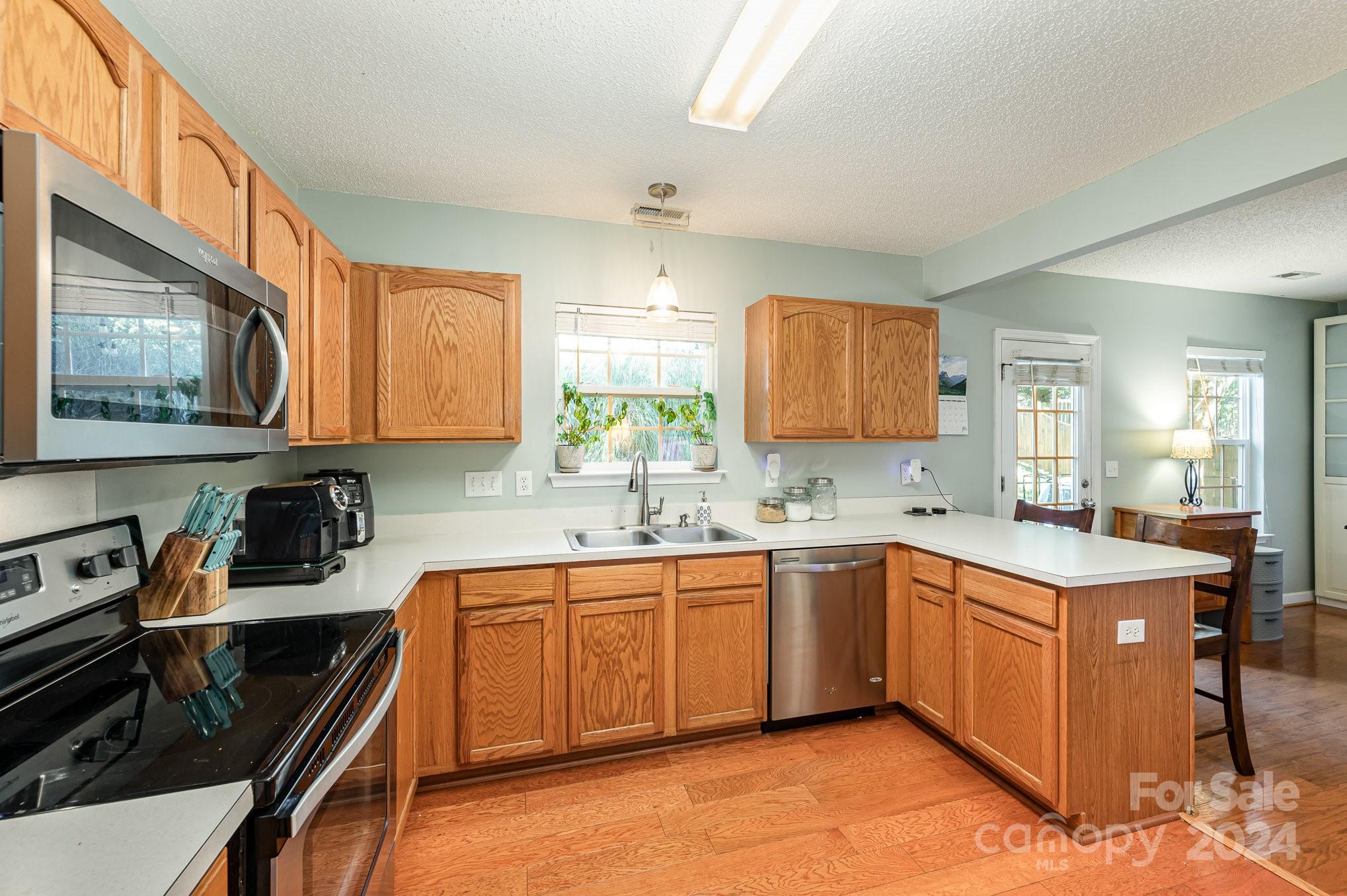 Forest Oaks - Residential
