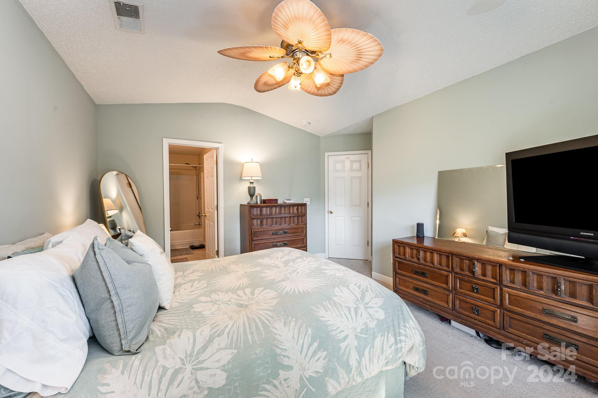 Forest Oaks - Residential