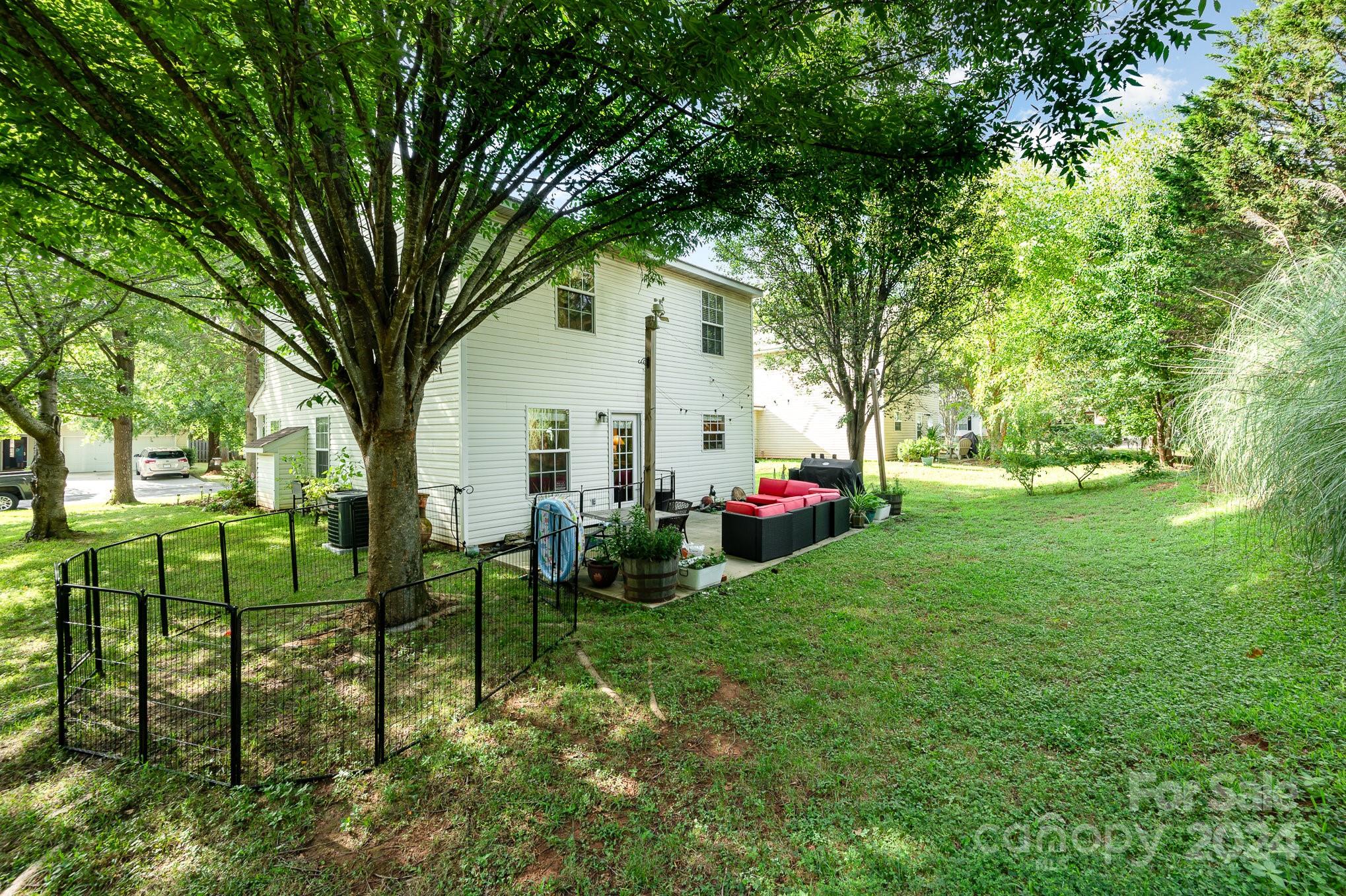 Forest Oaks - Residential