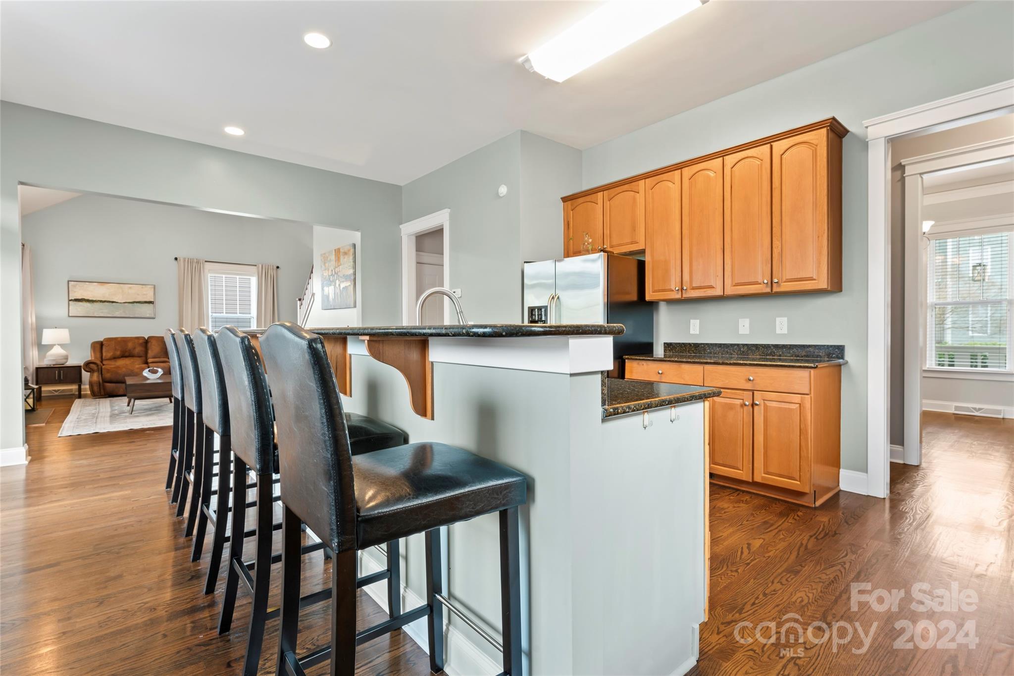 Lake Shore - Residential