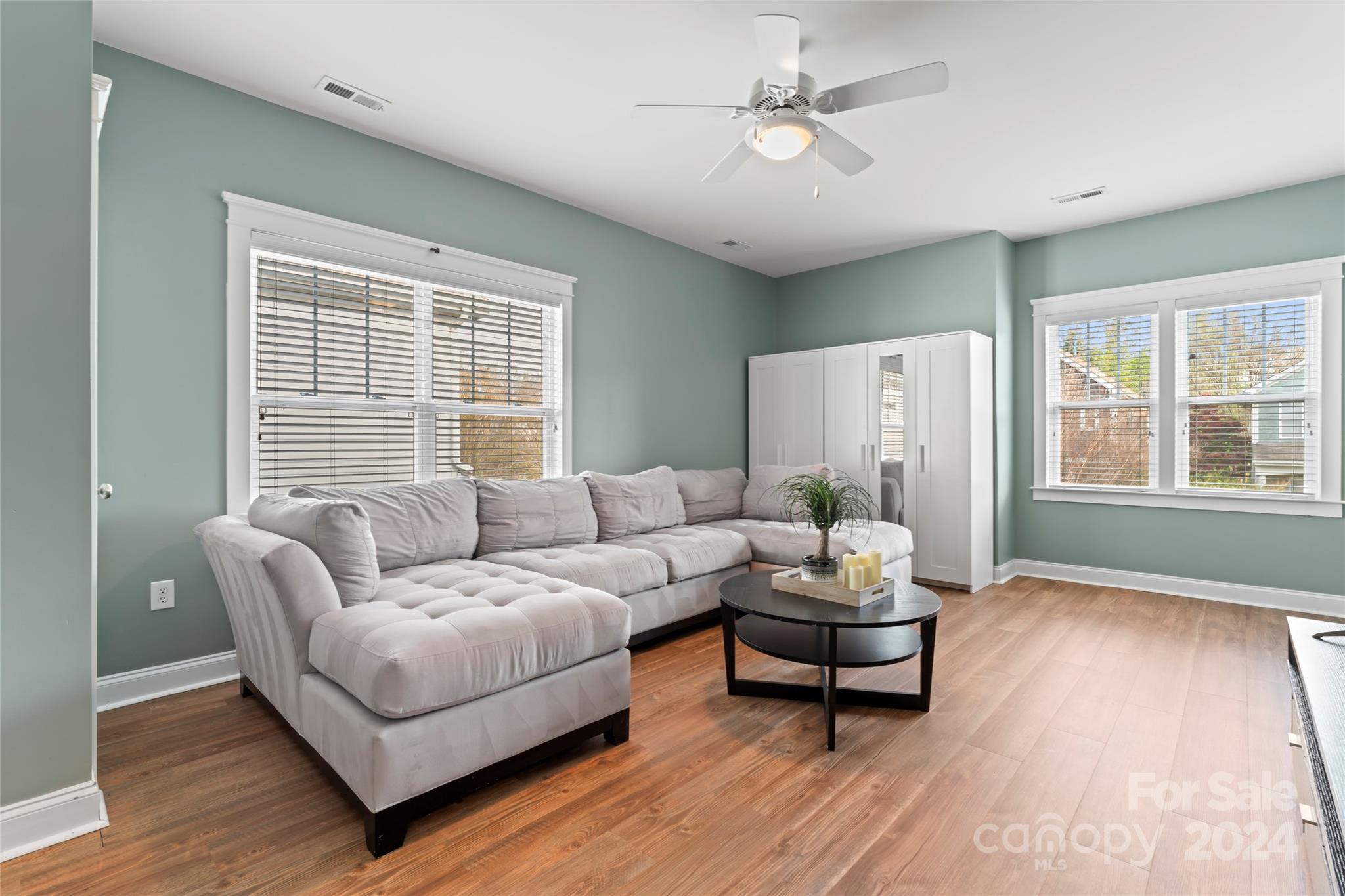 Lake Shore - Residential
