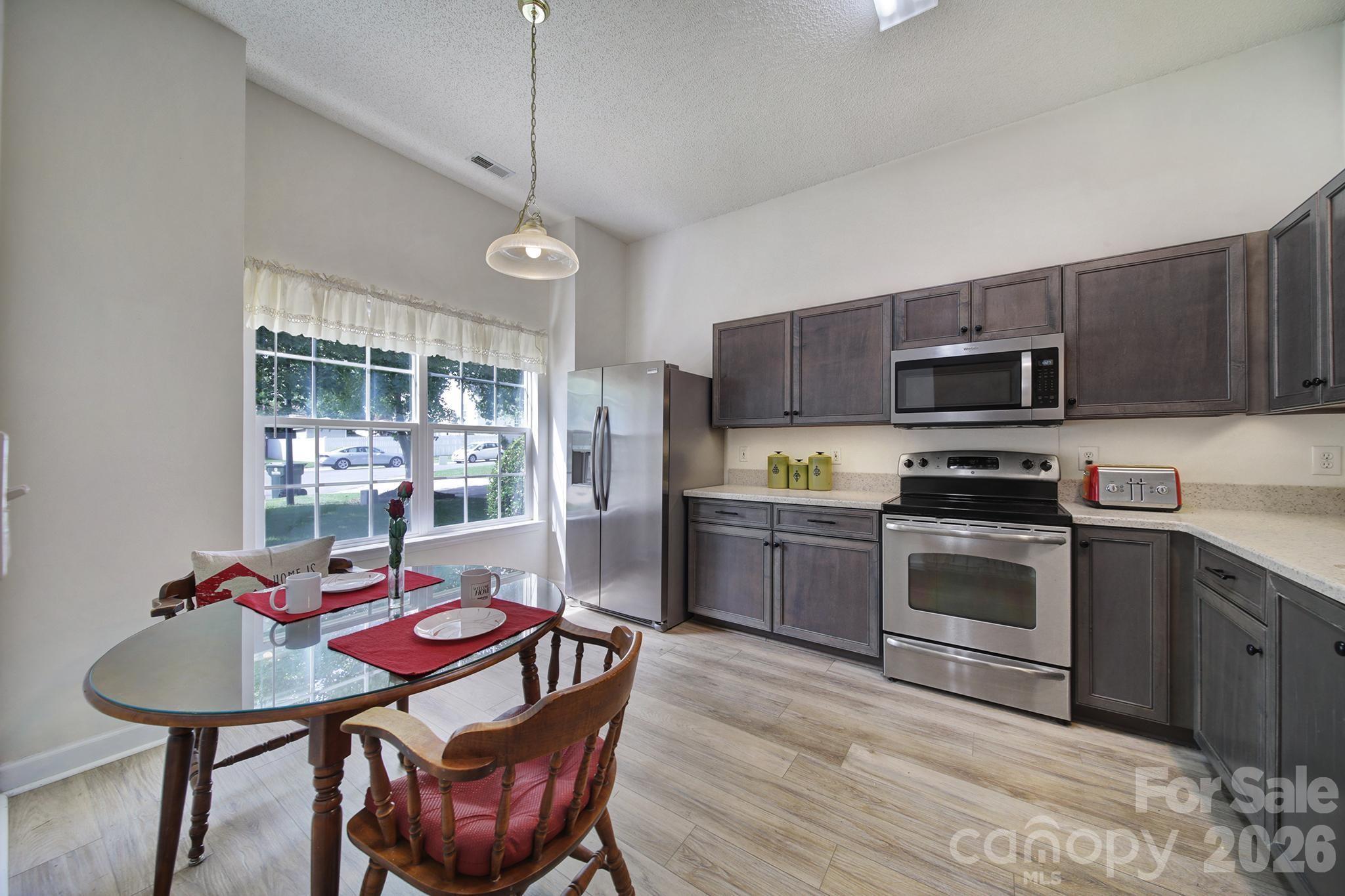 Amber Ridge - Residential
