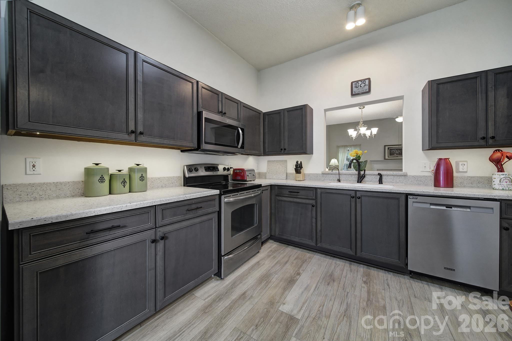 Amber Ridge - Residential