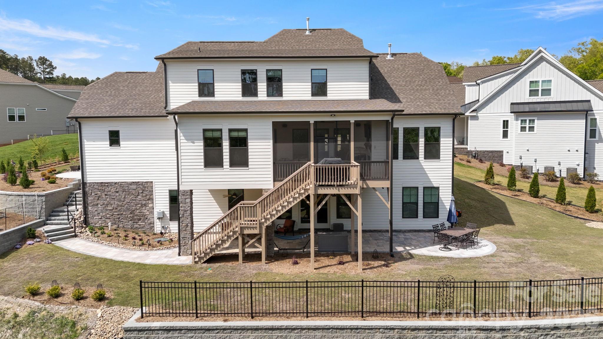 Handsmill on Lake Wylie - Residential