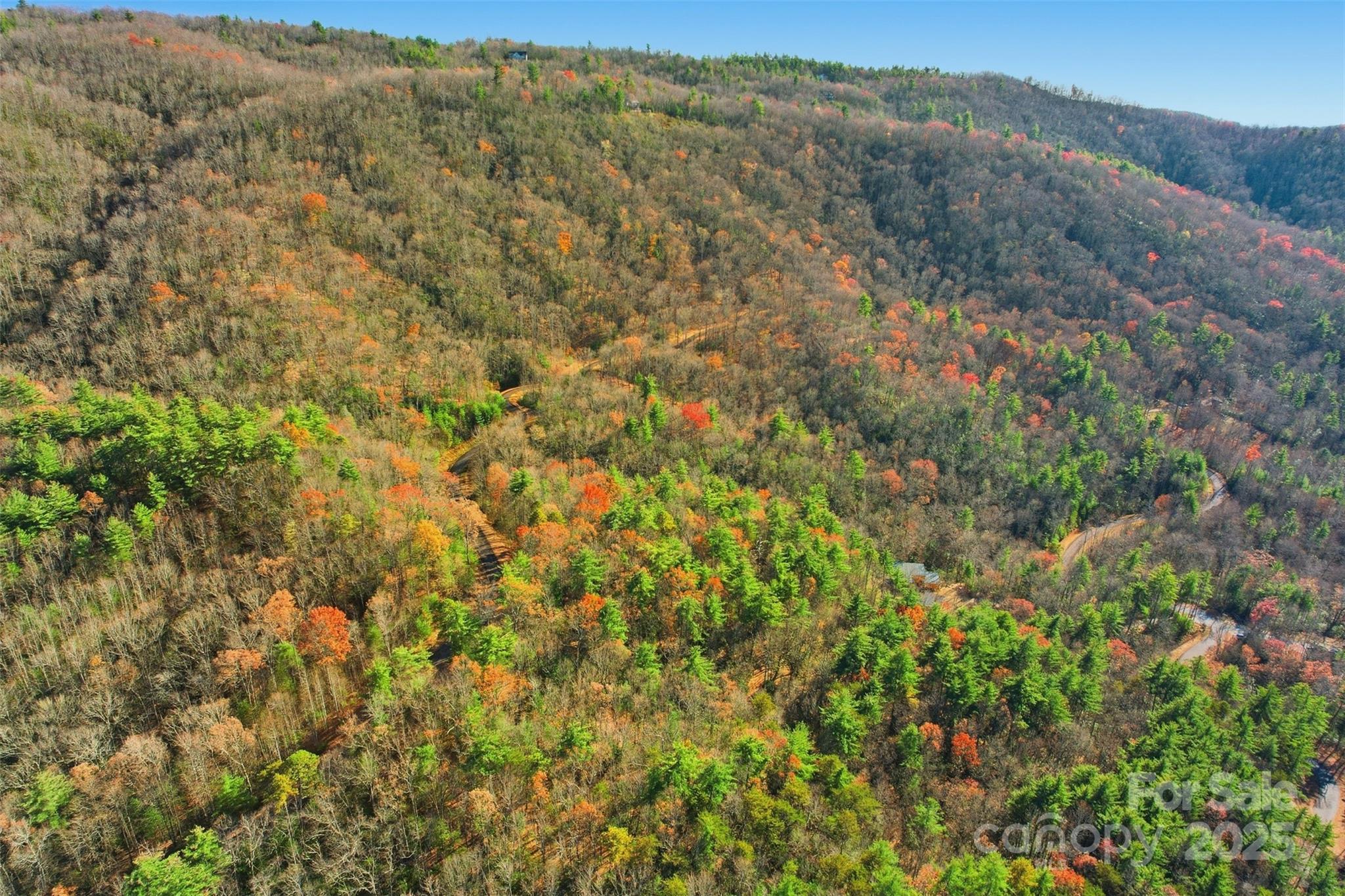 Round Mountain Falls - Land