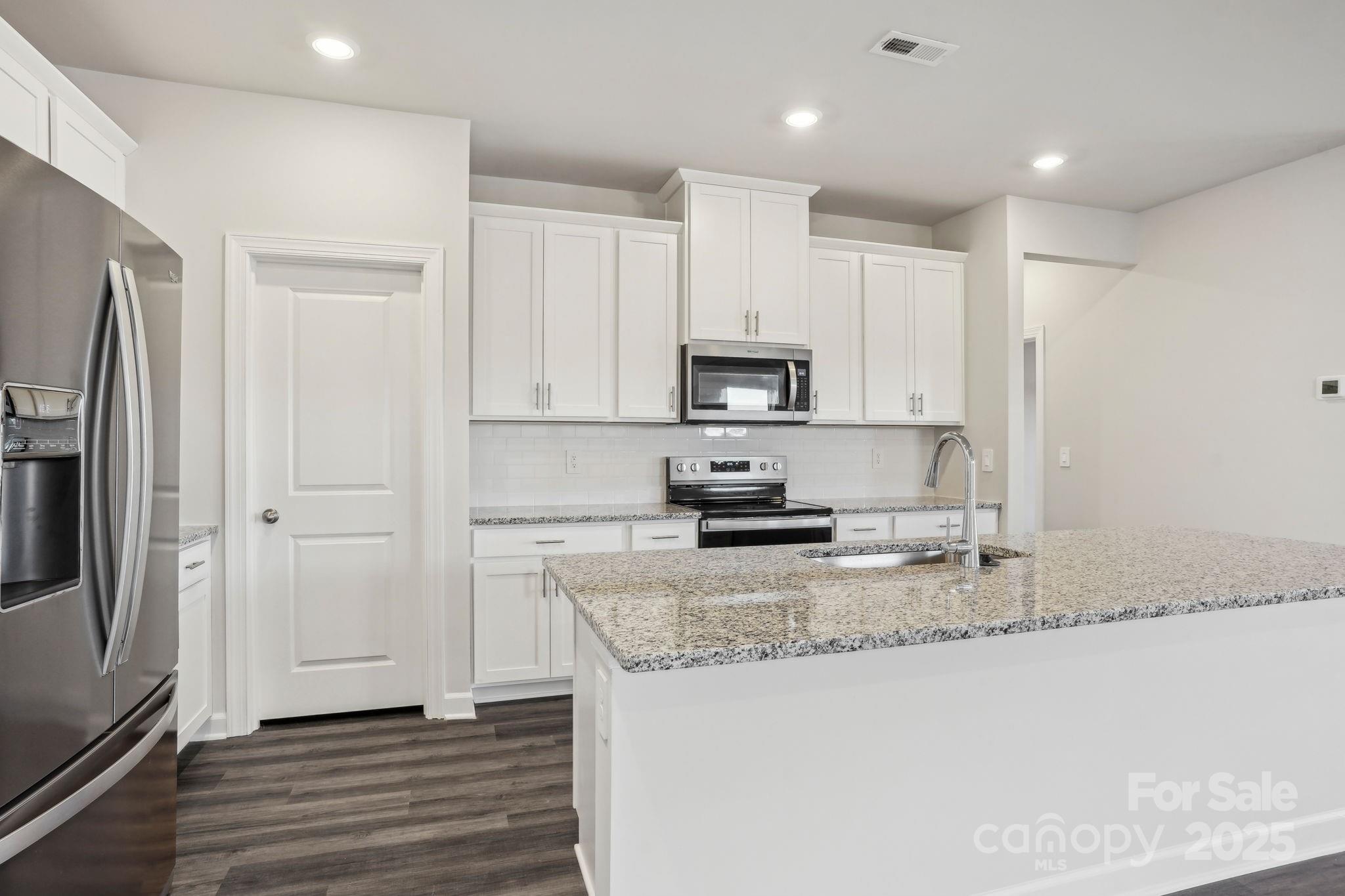 Walnut Reserve - Residential