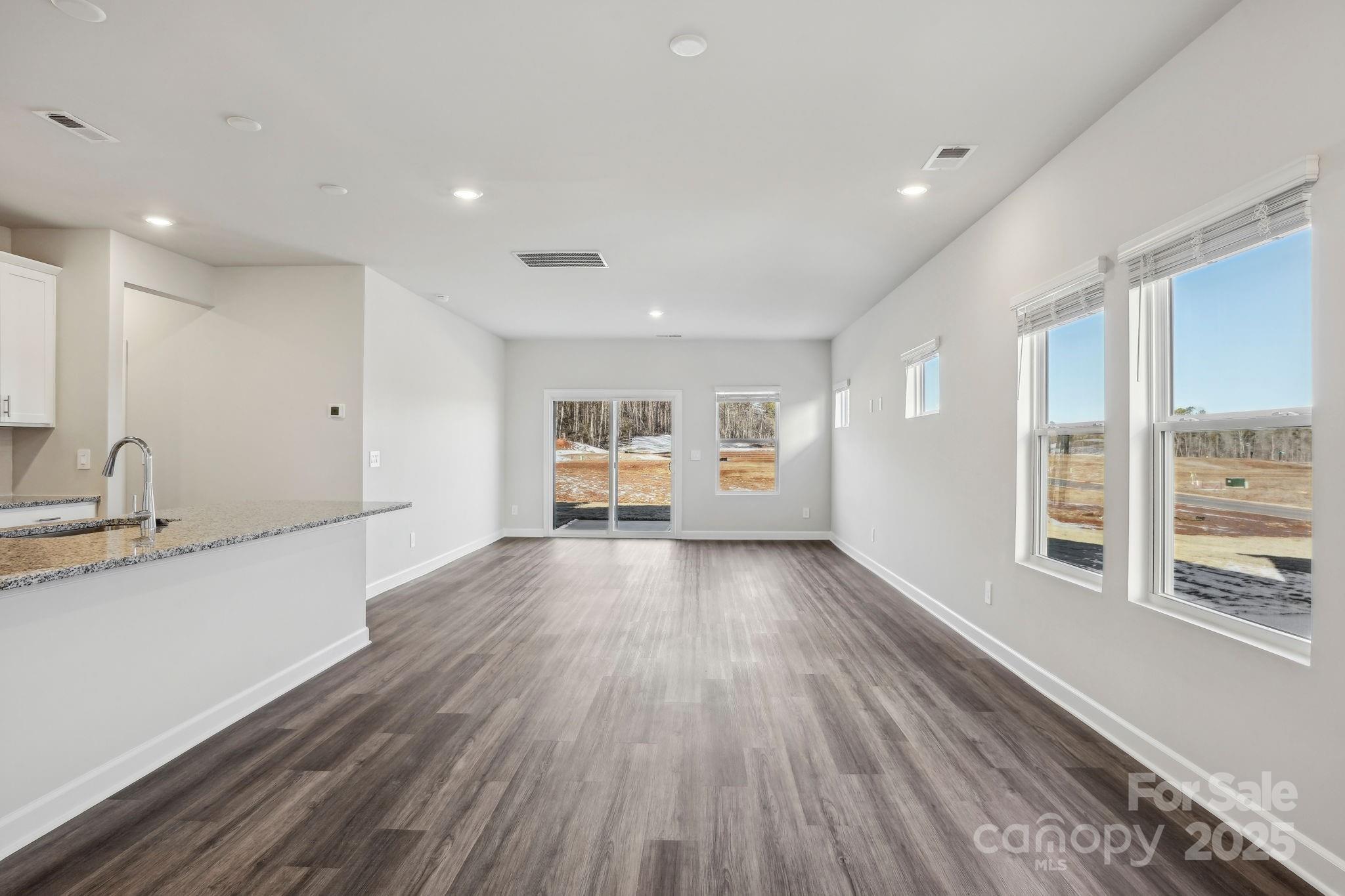 Walnut Reserve - Residential