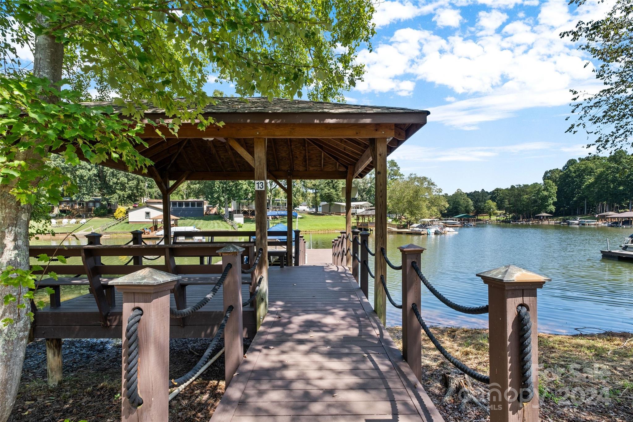 Harbor Oaks - Residential