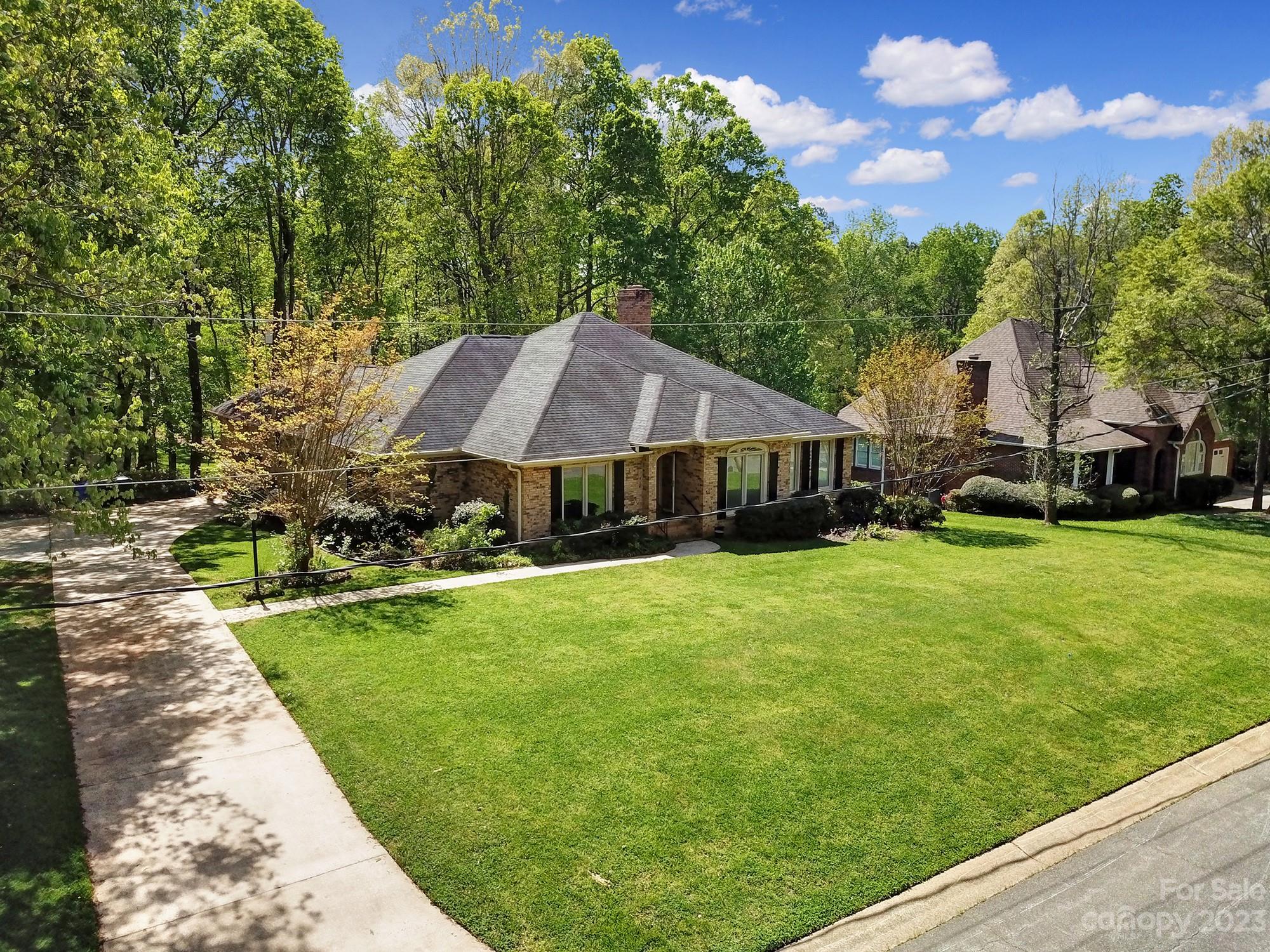 Oakhurst - Residential