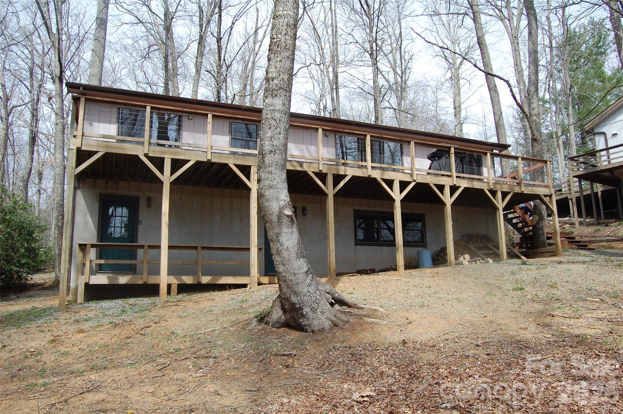 Linville Land Harbor - Residential