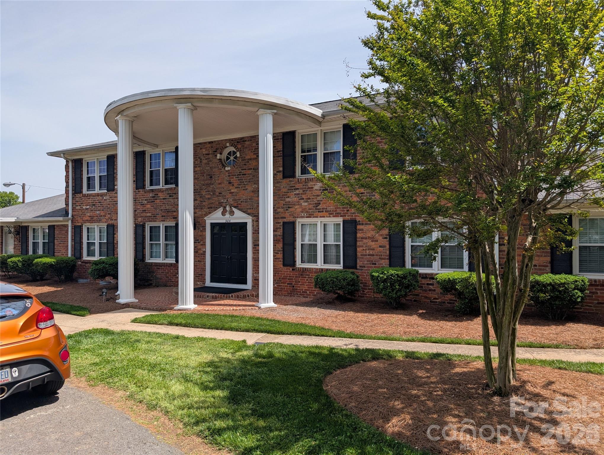 Mcalway Manor - Residential
