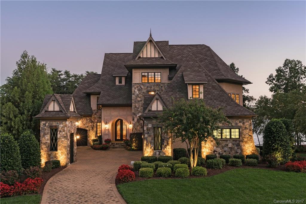 The Peninsula - Residential