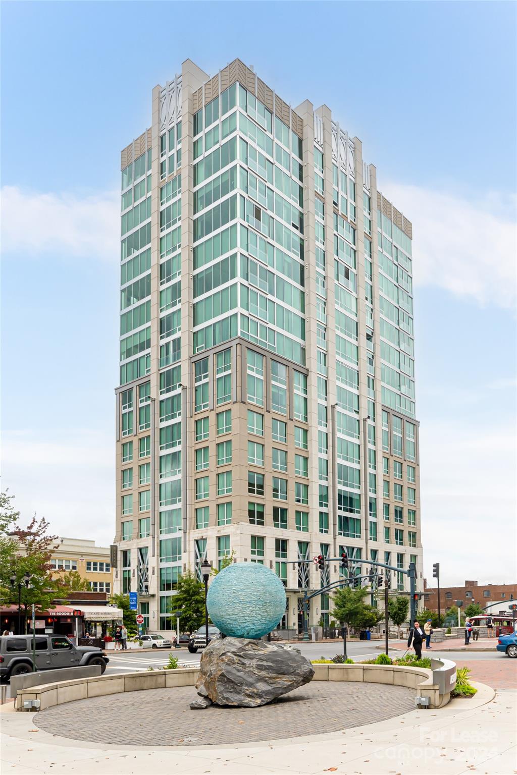 Asheville Arras Residence - Residential Lease