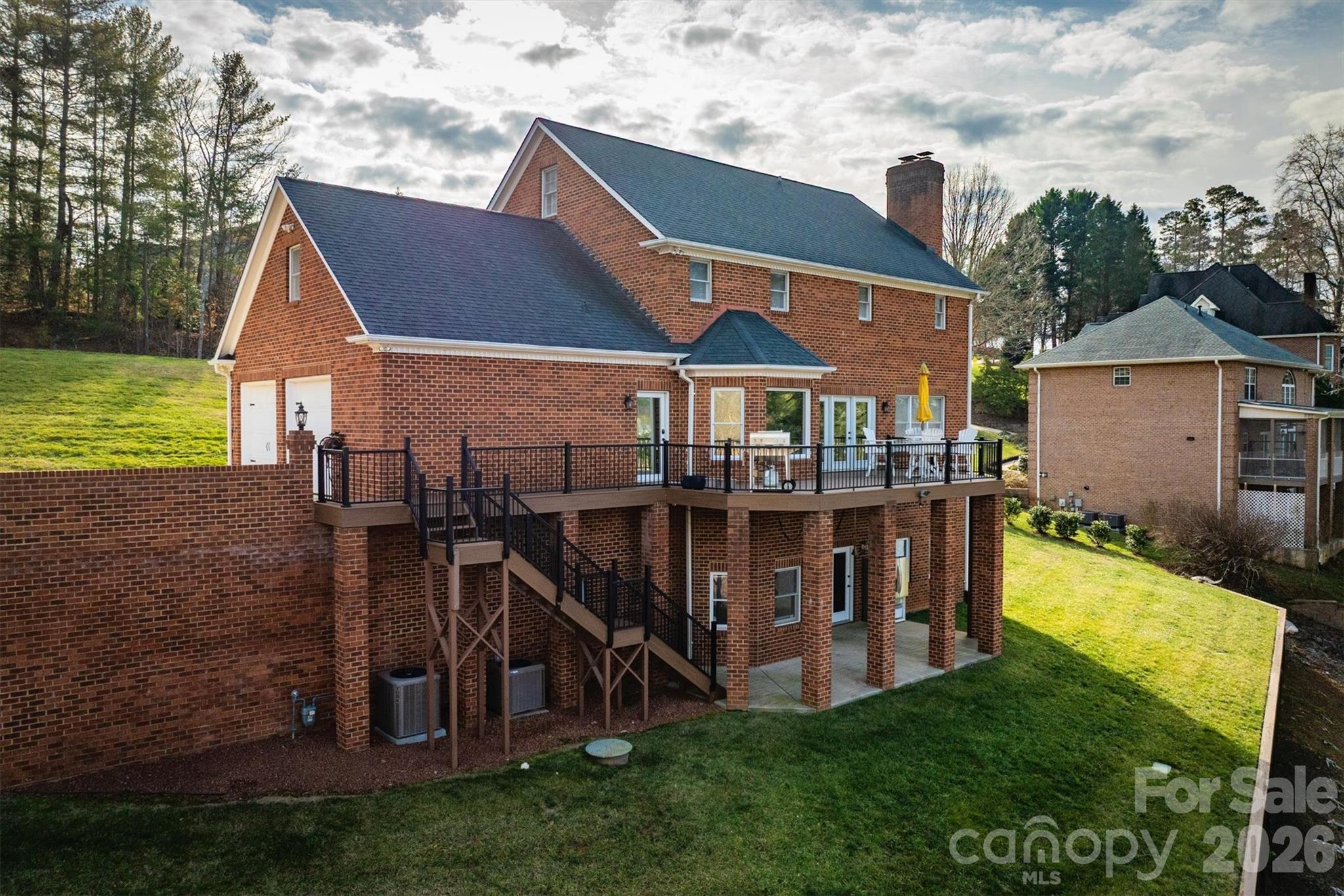 Olivers Landing - Residential