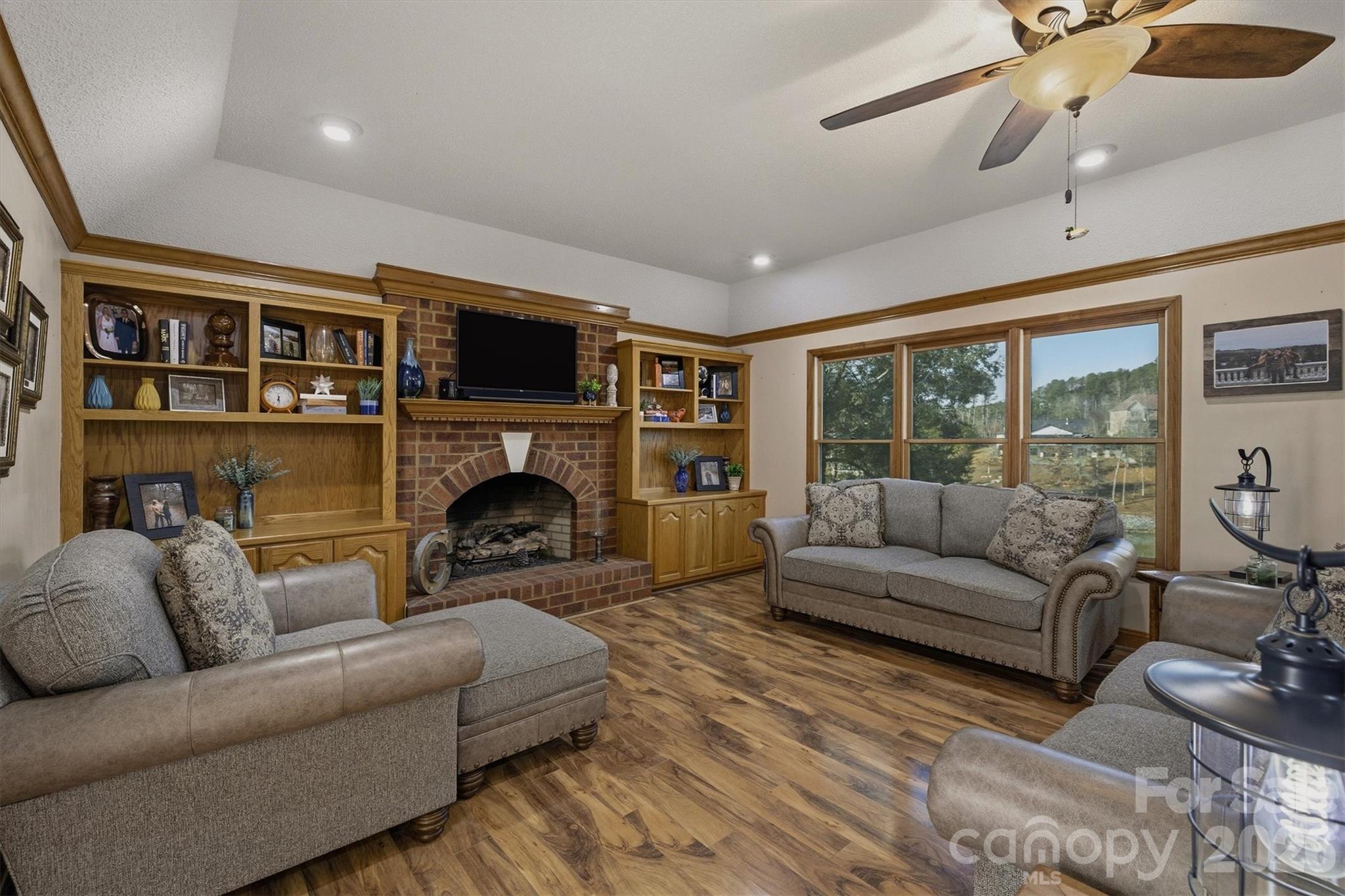 Olivers Landing - Residential