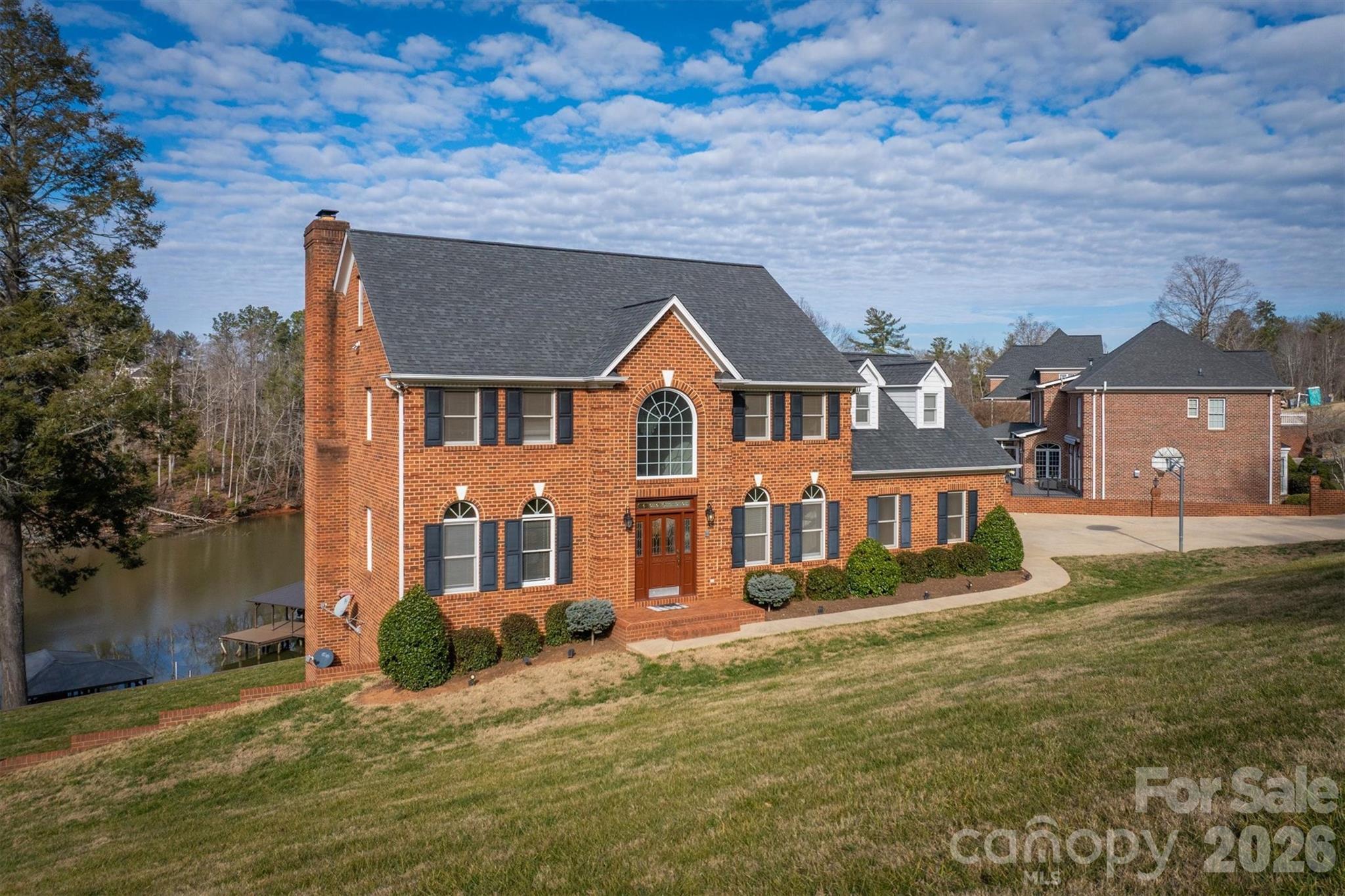 Olivers Landing - Residential
