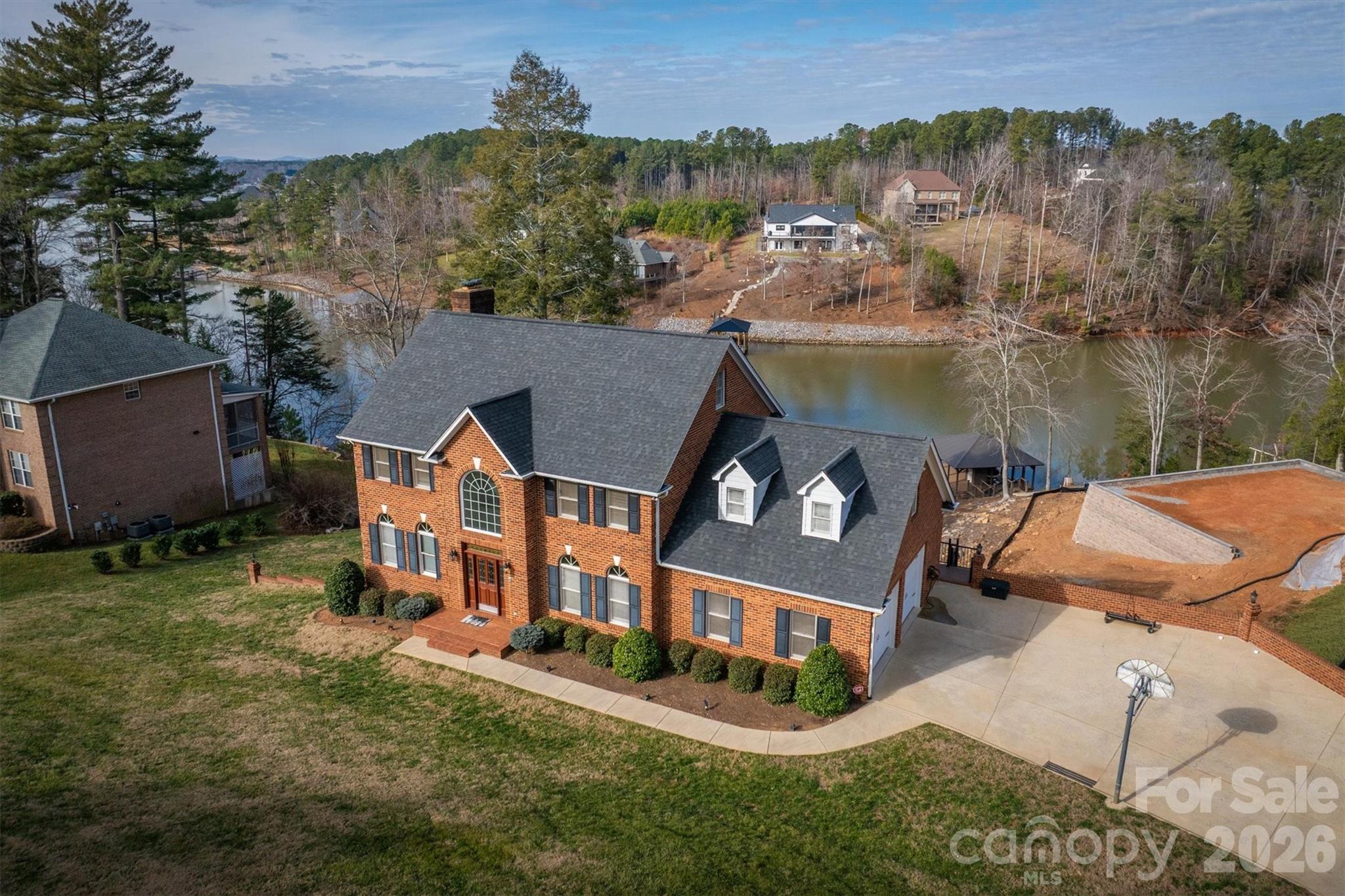 Olivers Landing - Residential