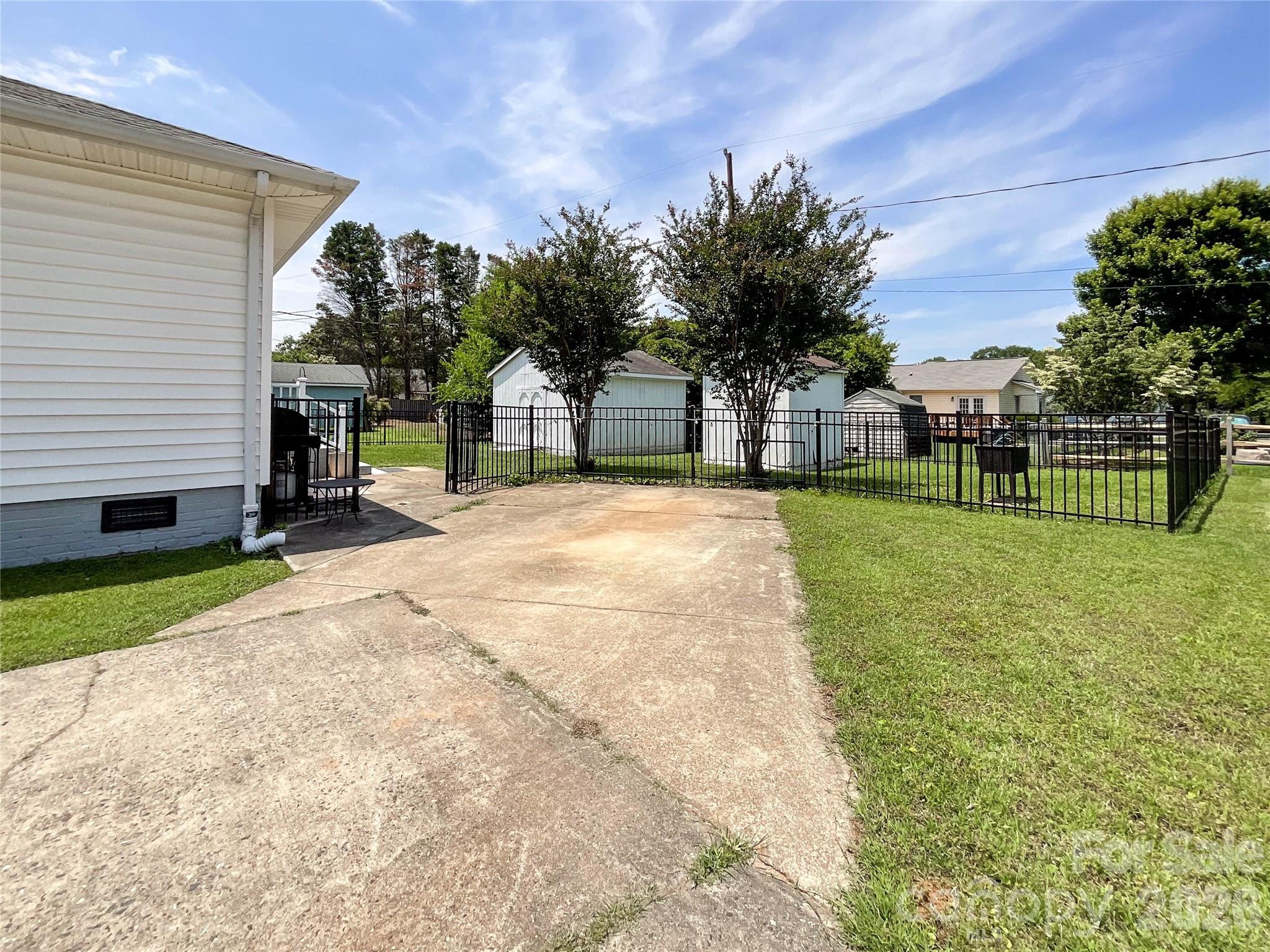 Pebble Creek - Residential