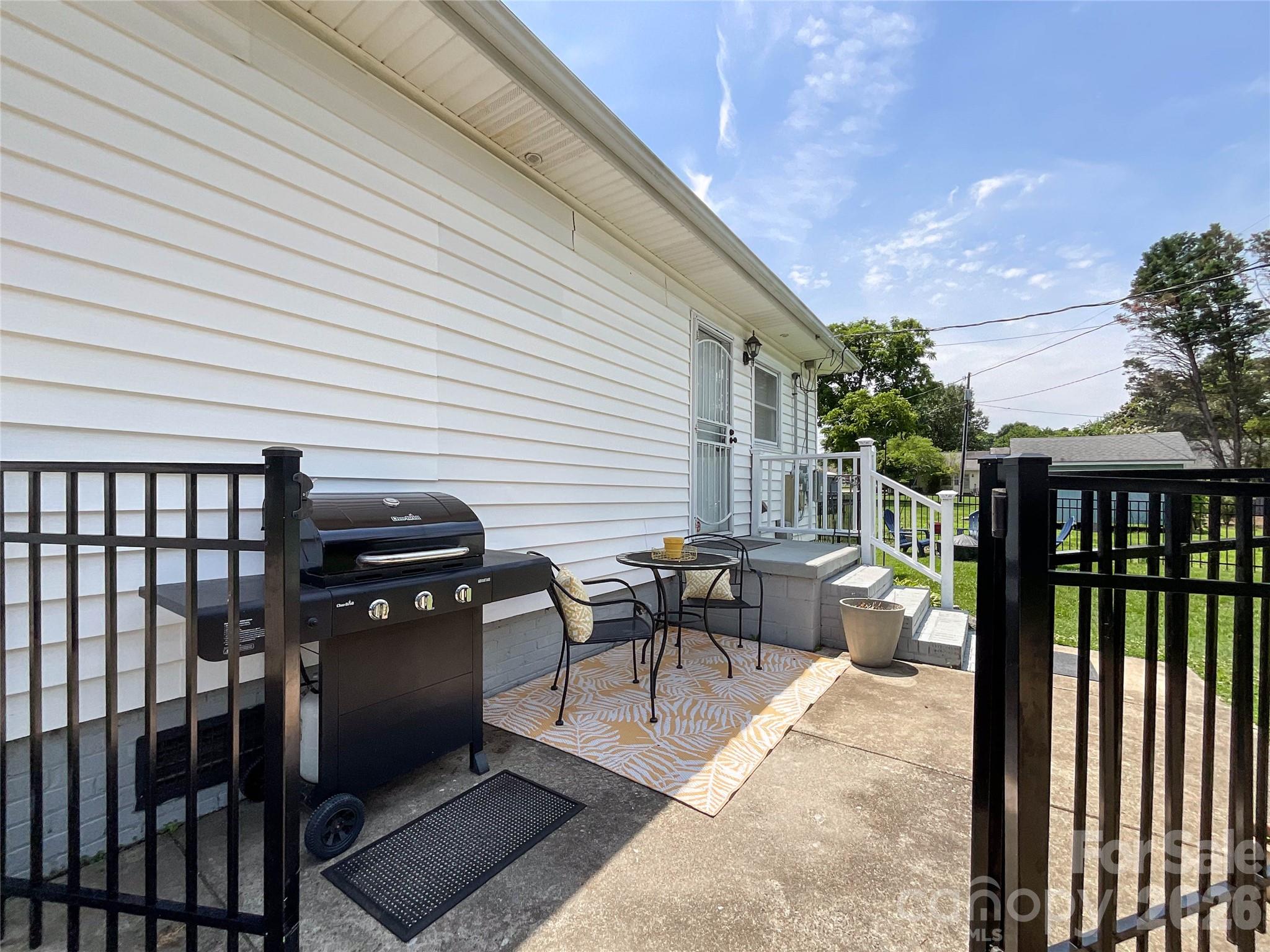 Pebble Creek - Residential