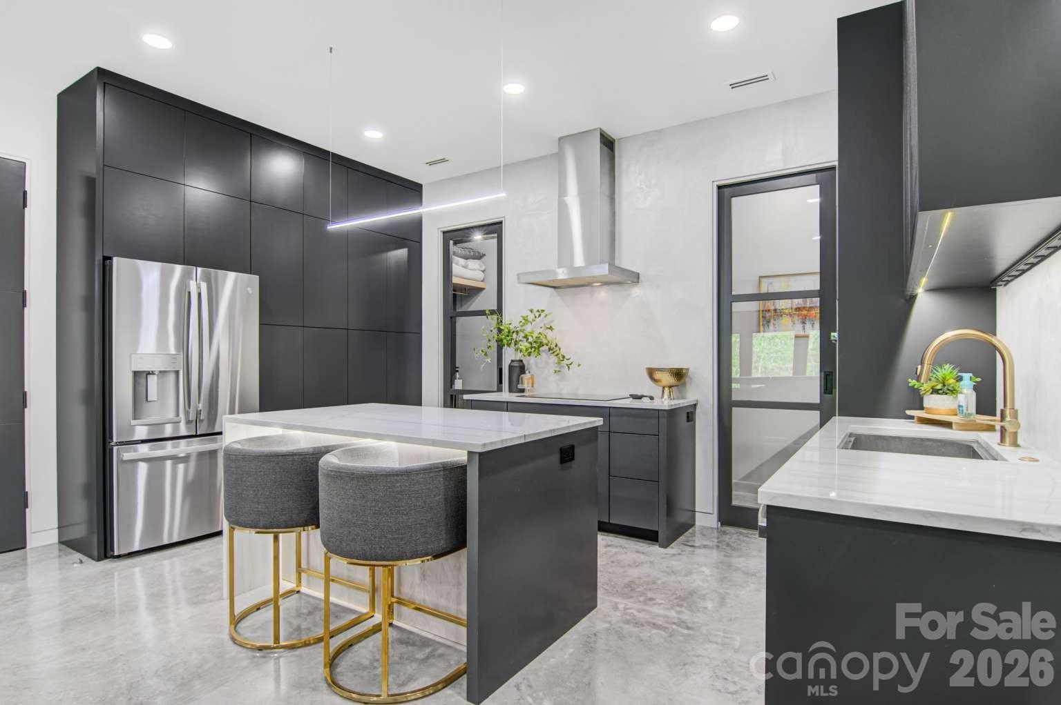 Sherwood Forest - Residential