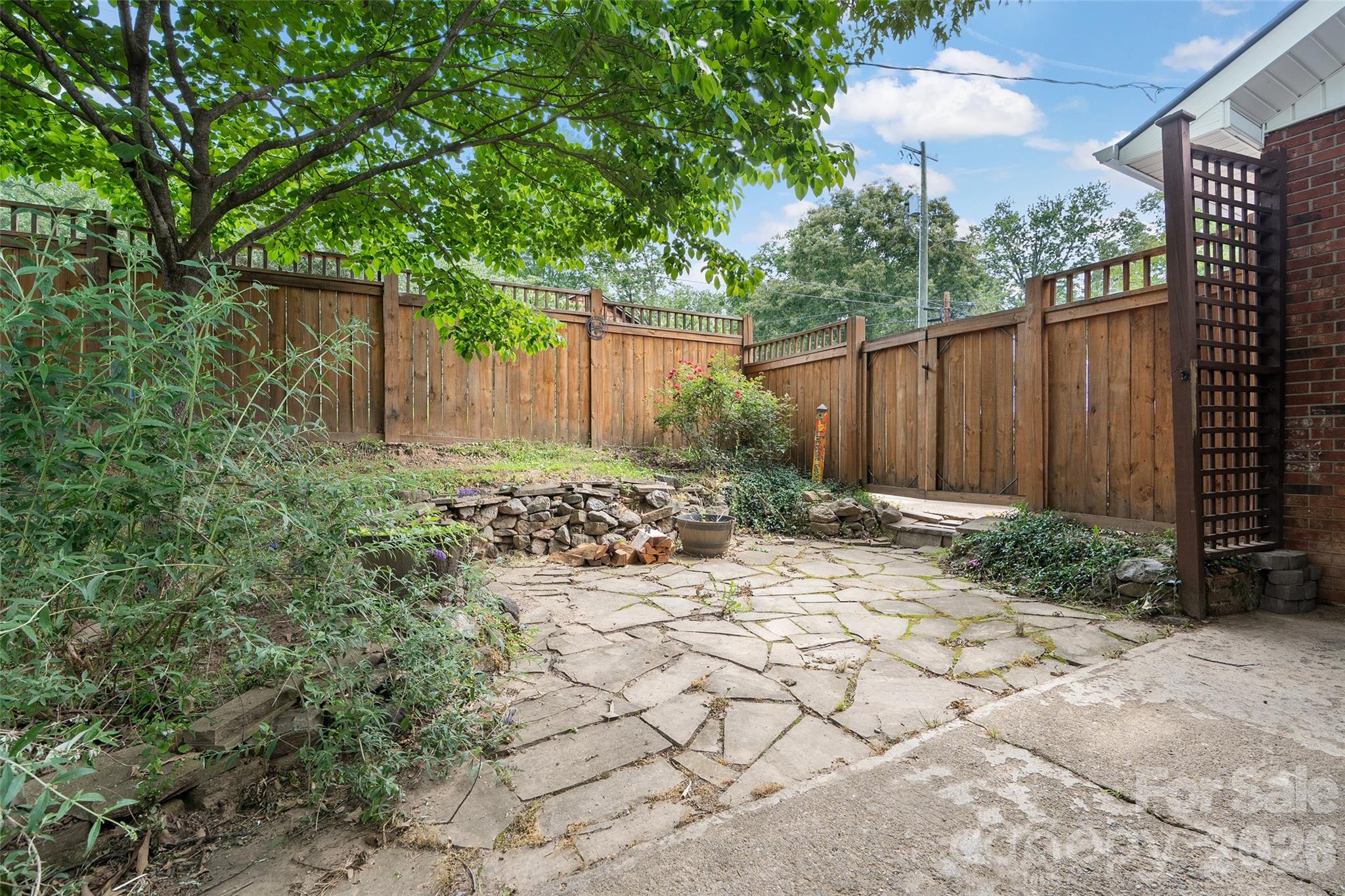 Busbee Heights - Residential